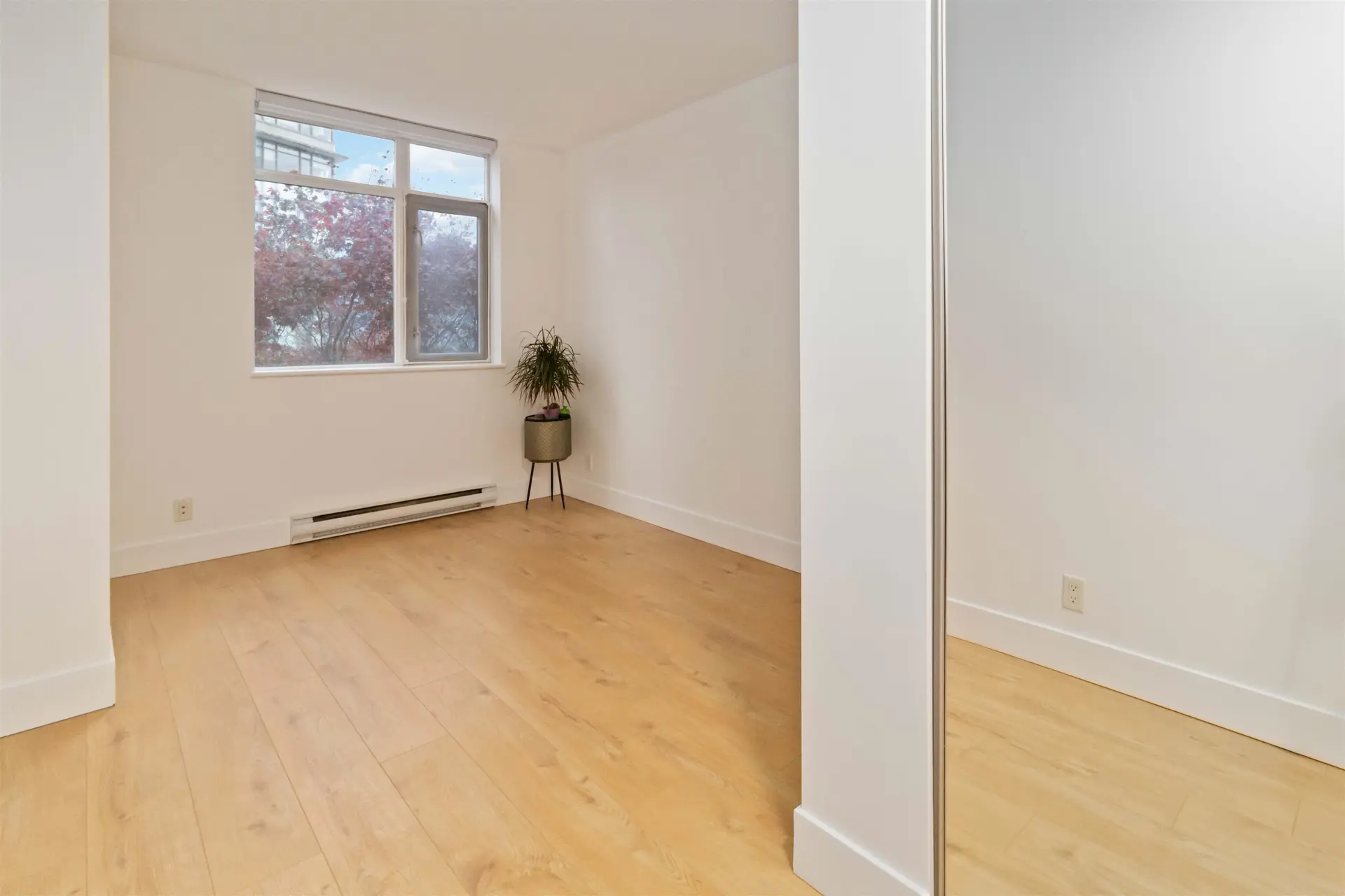 #1003 892 Carnarvon Street - Image 7