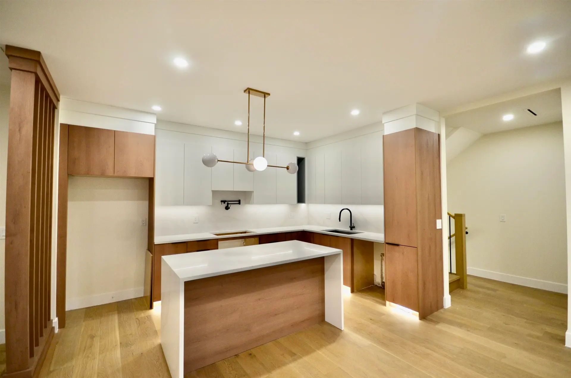 Property at #103 901 EDGAR AVENUE, Coquitlam, BC