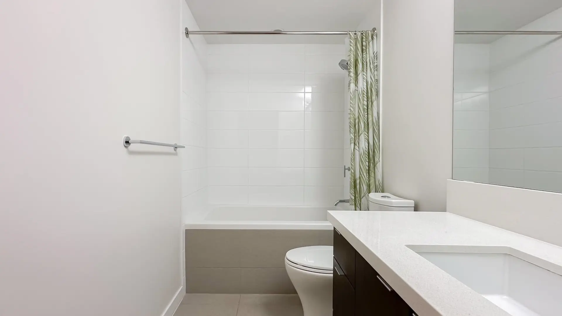 #503 384 E 1st Avenue - Image 9