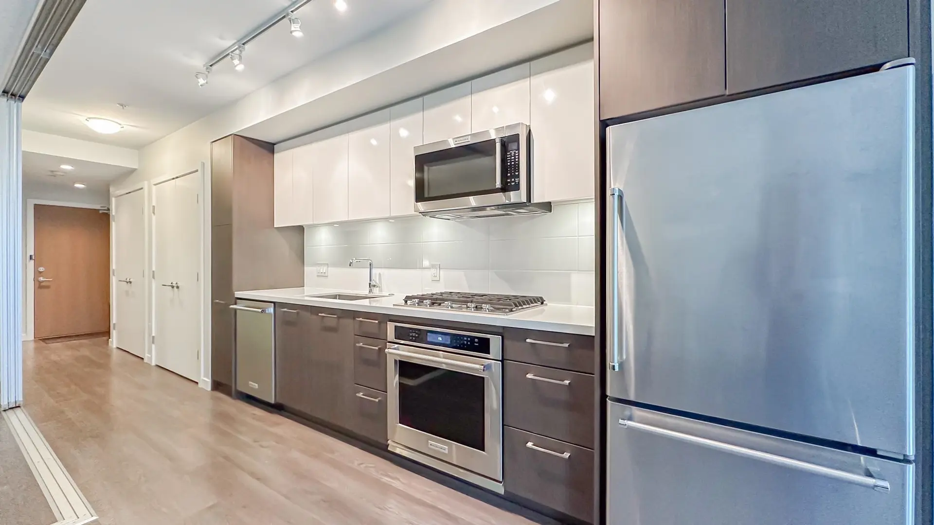 #503 384 E 1st Avenue - Image 4