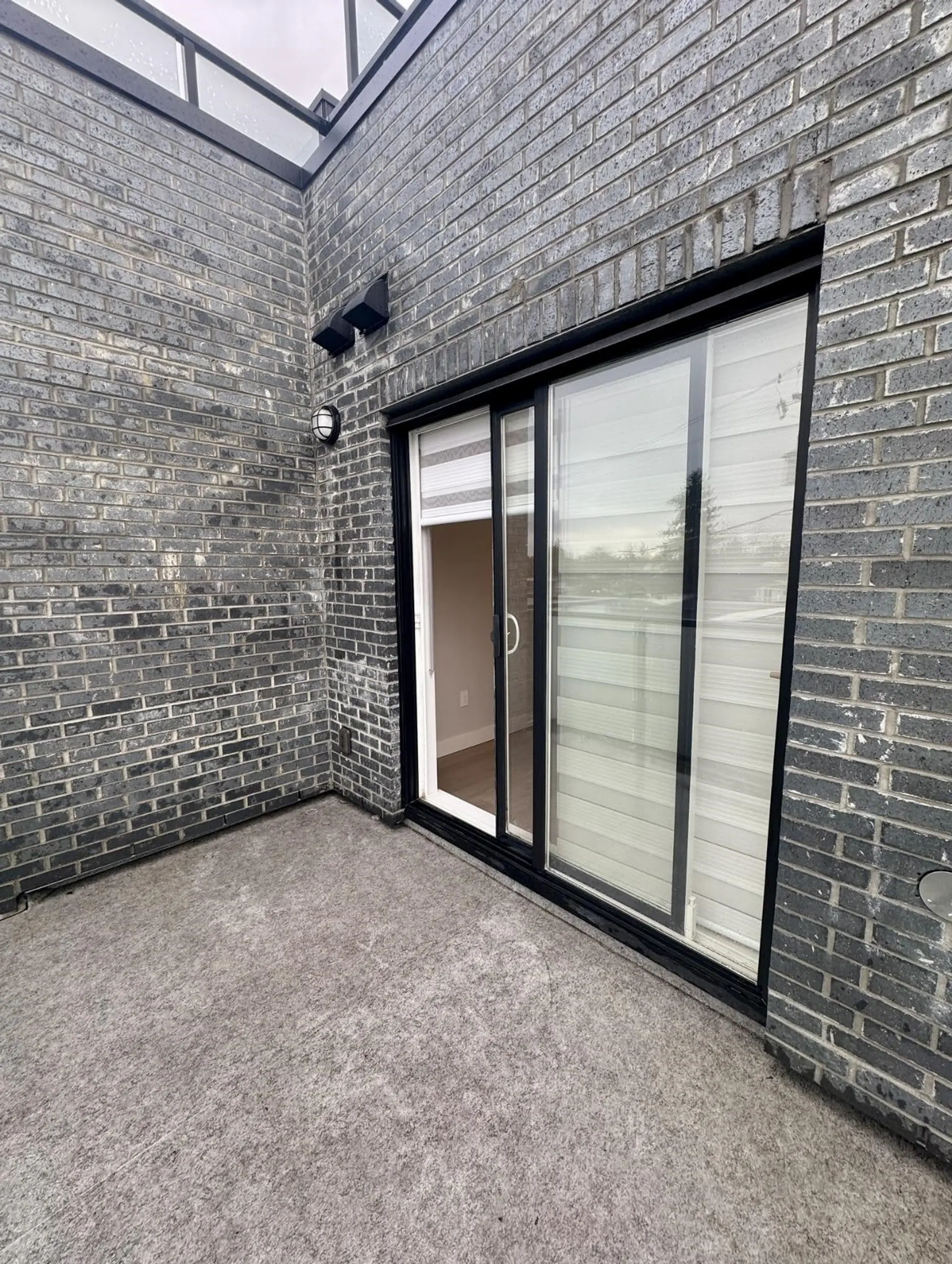 Property at #302 3050 KINGSWAY ROAD, Vancouver, BC