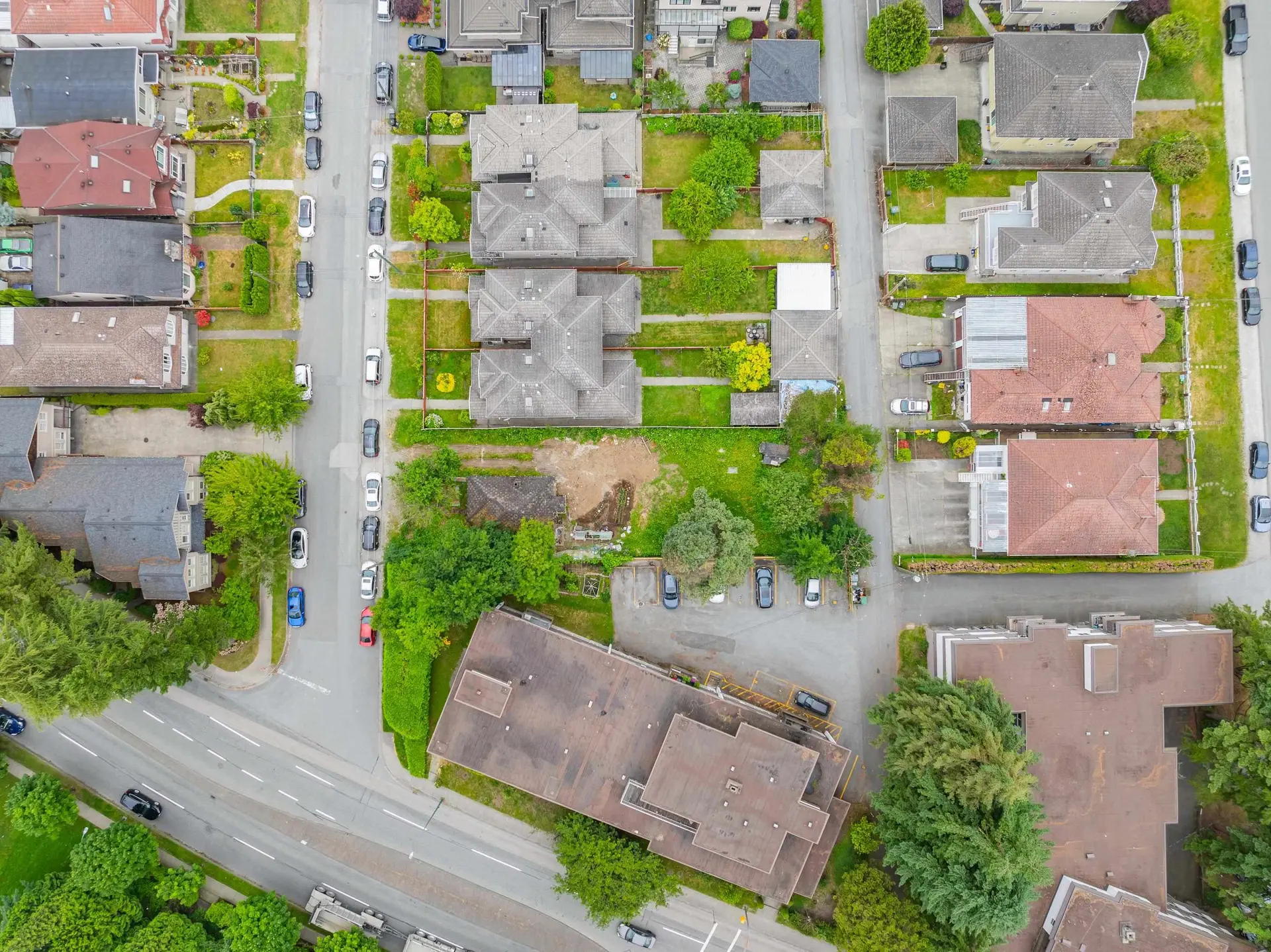 Property at 5864 PIONEER AVENUE, Burnaby, BC