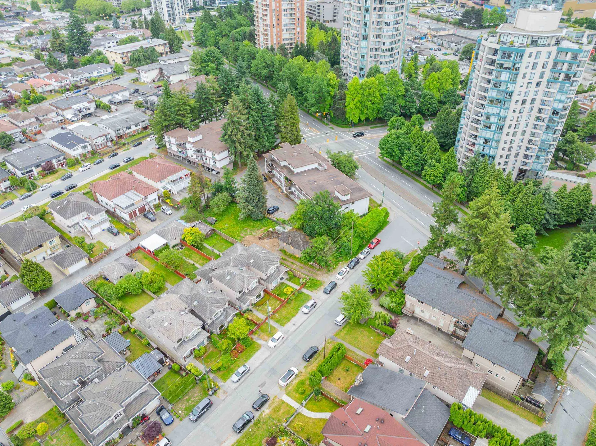 Property at 5864 PIONEER AVENUE, Burnaby, BC