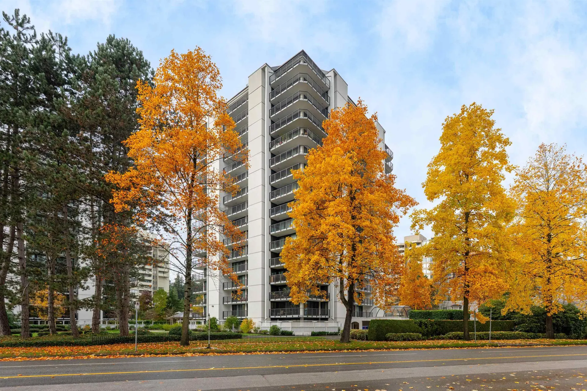 #402 6455 Willingdon Avenue - Image 1