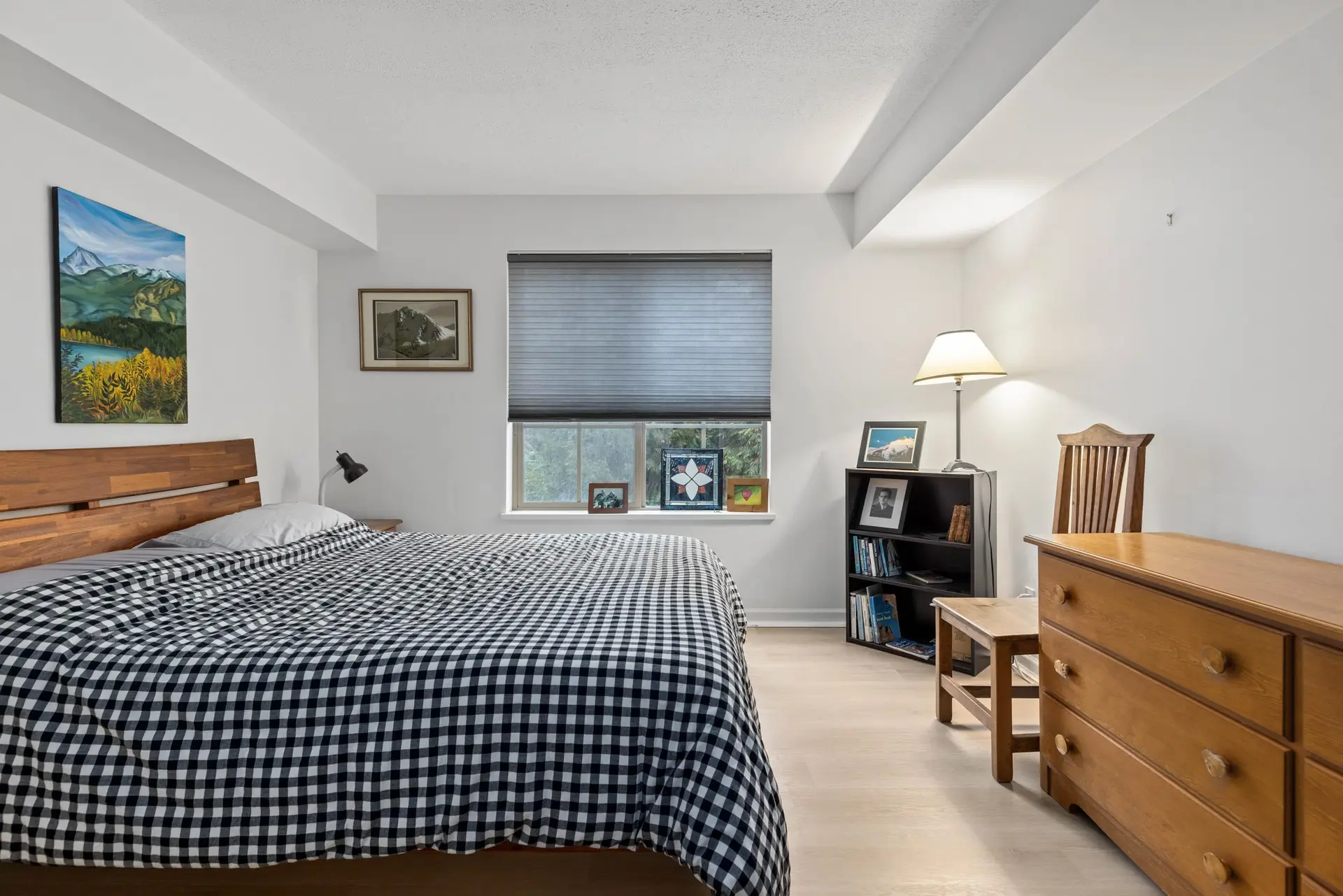 #2 1447 Vine Road - Image 16