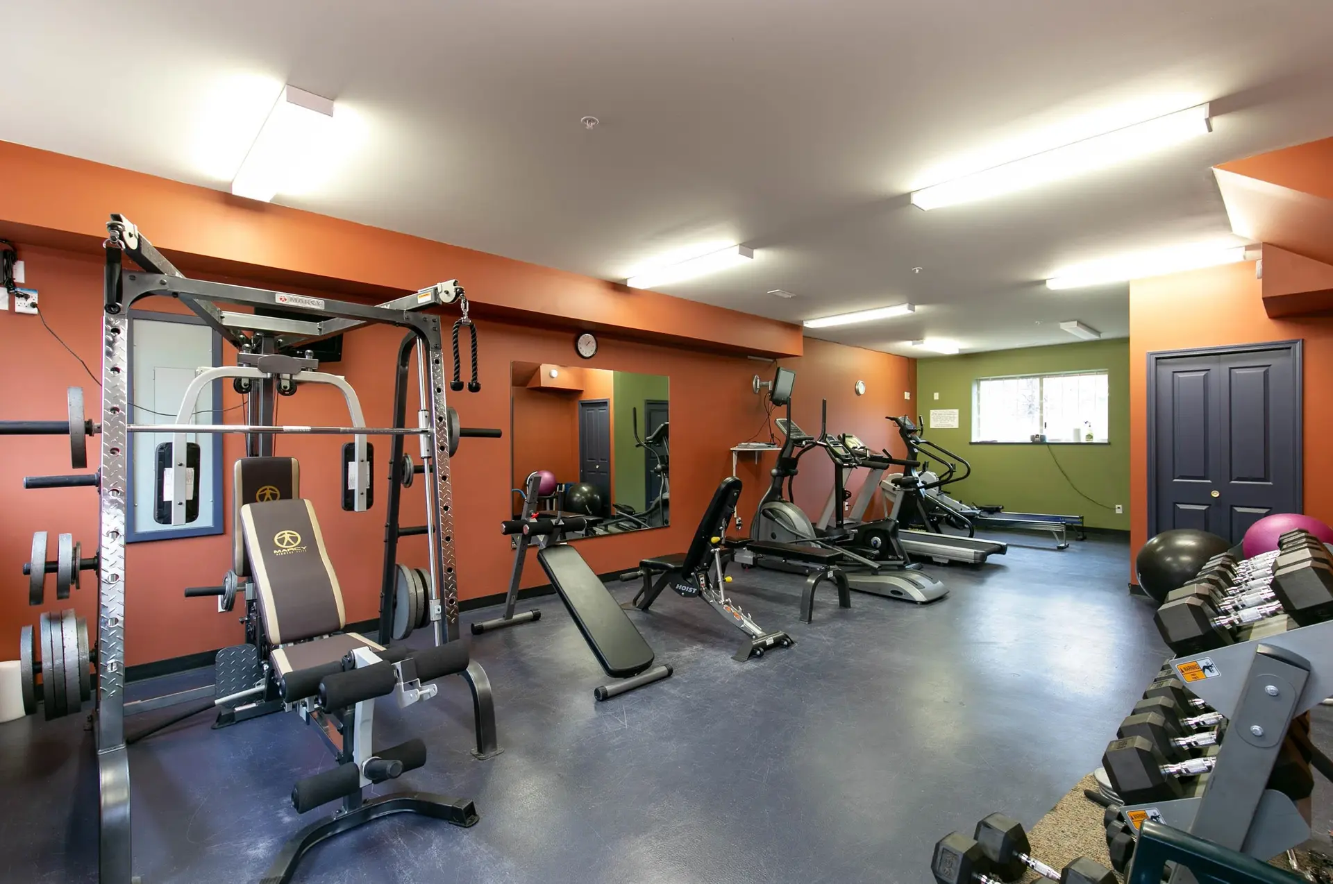 #2 1447 Vine Road - Image 5