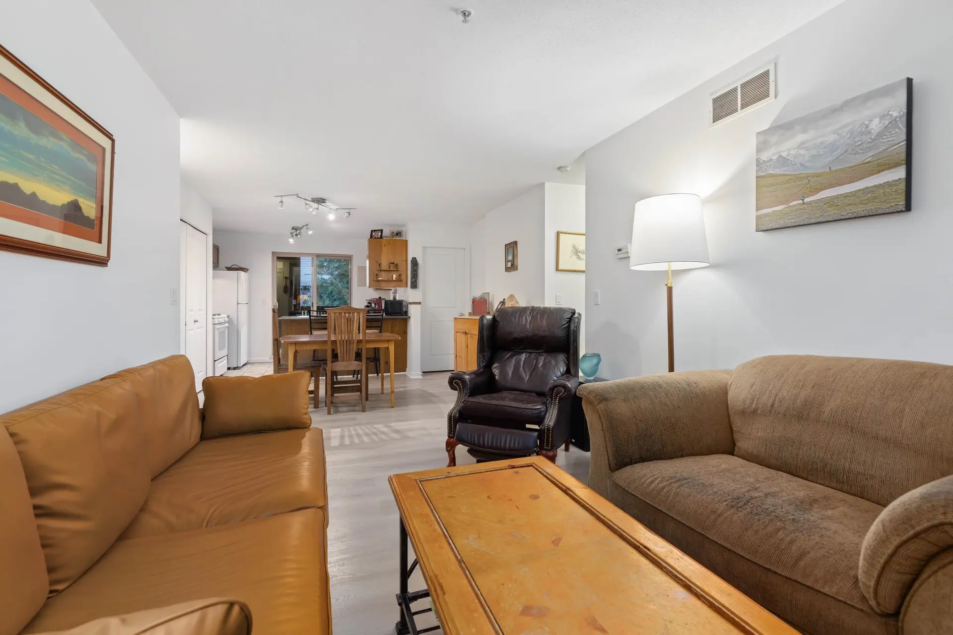 #2 1447 Vine Road - Image 10
