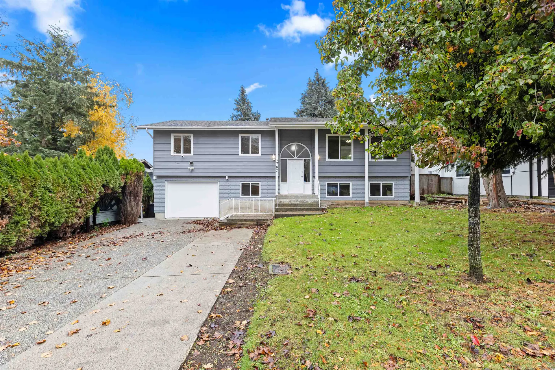 Property at 3782 Lindsay Street, Abbotsford, BC