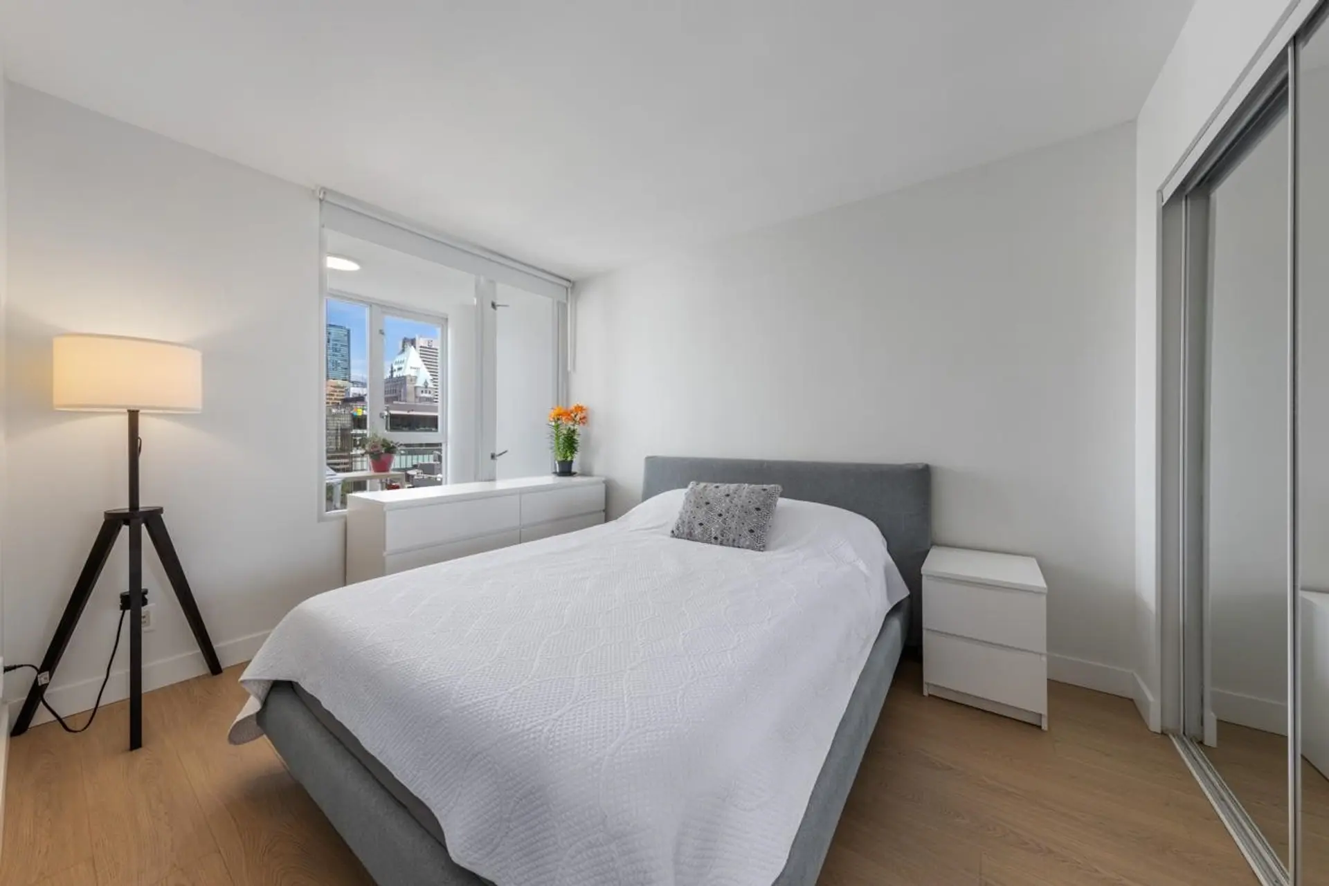 #1102 822 Seymour Street - Image 9