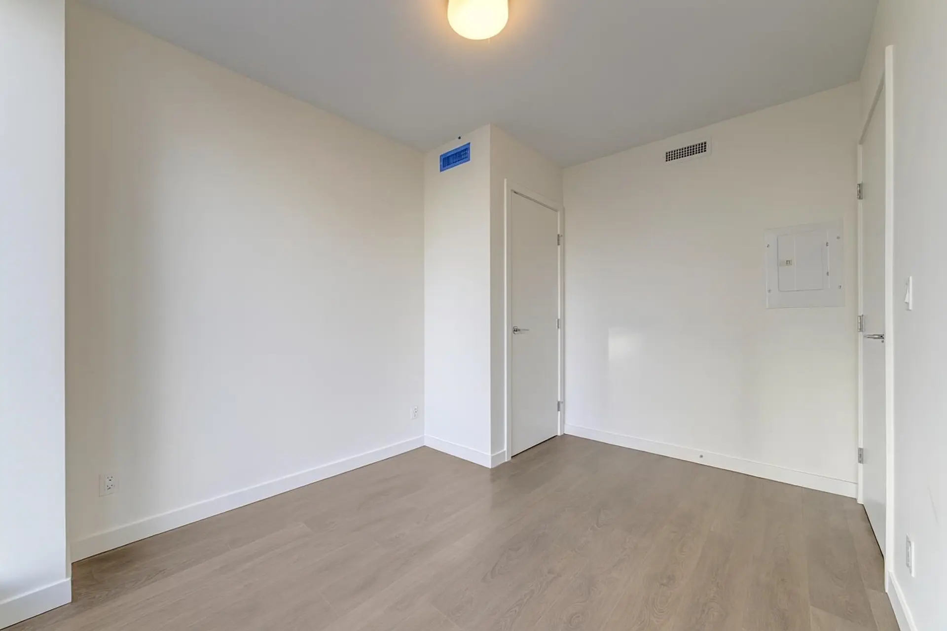 Property at #709 6633 BUSWELL STREET, Richmond, BC