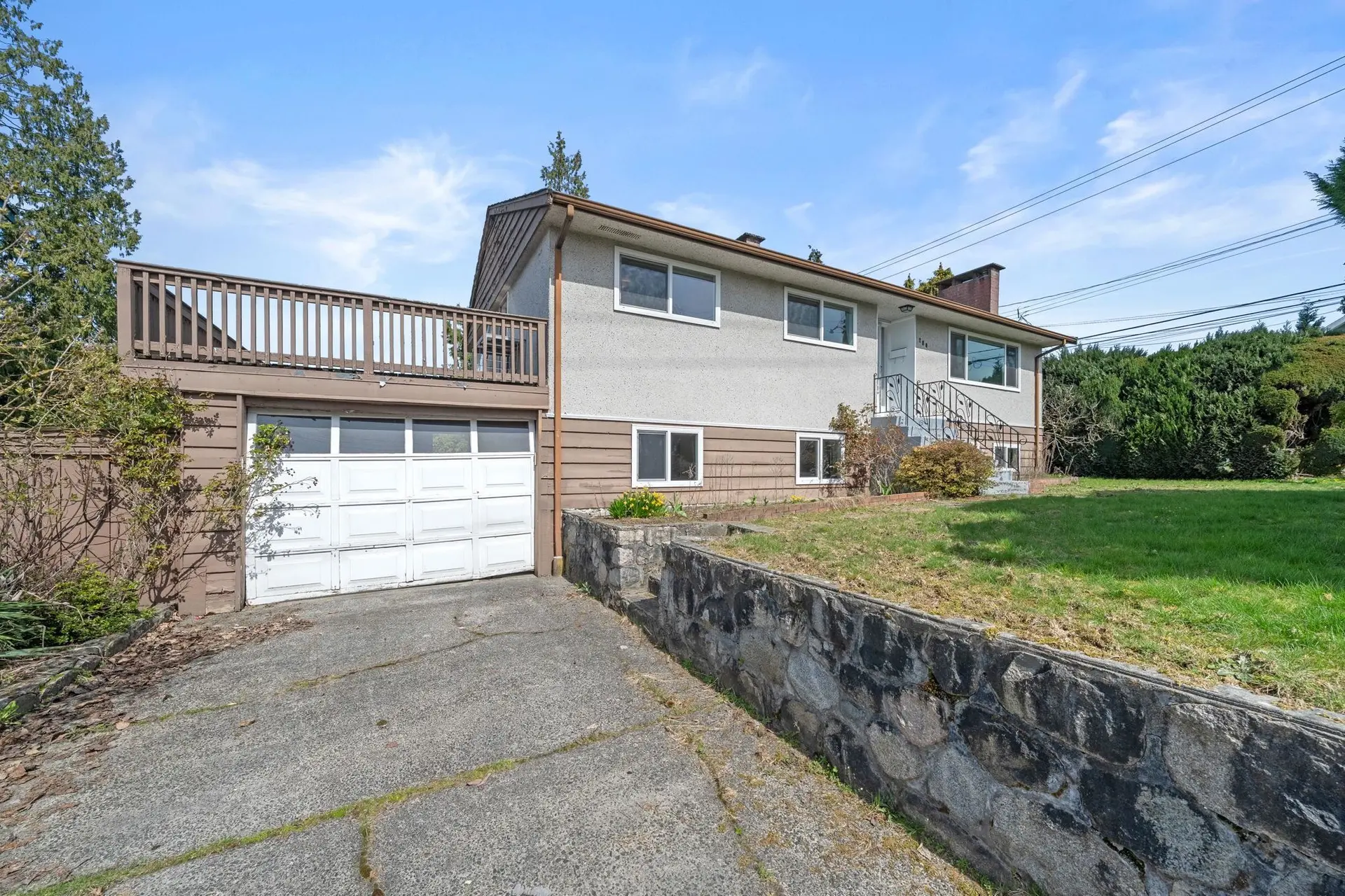 780 E 16th Street - Image 13