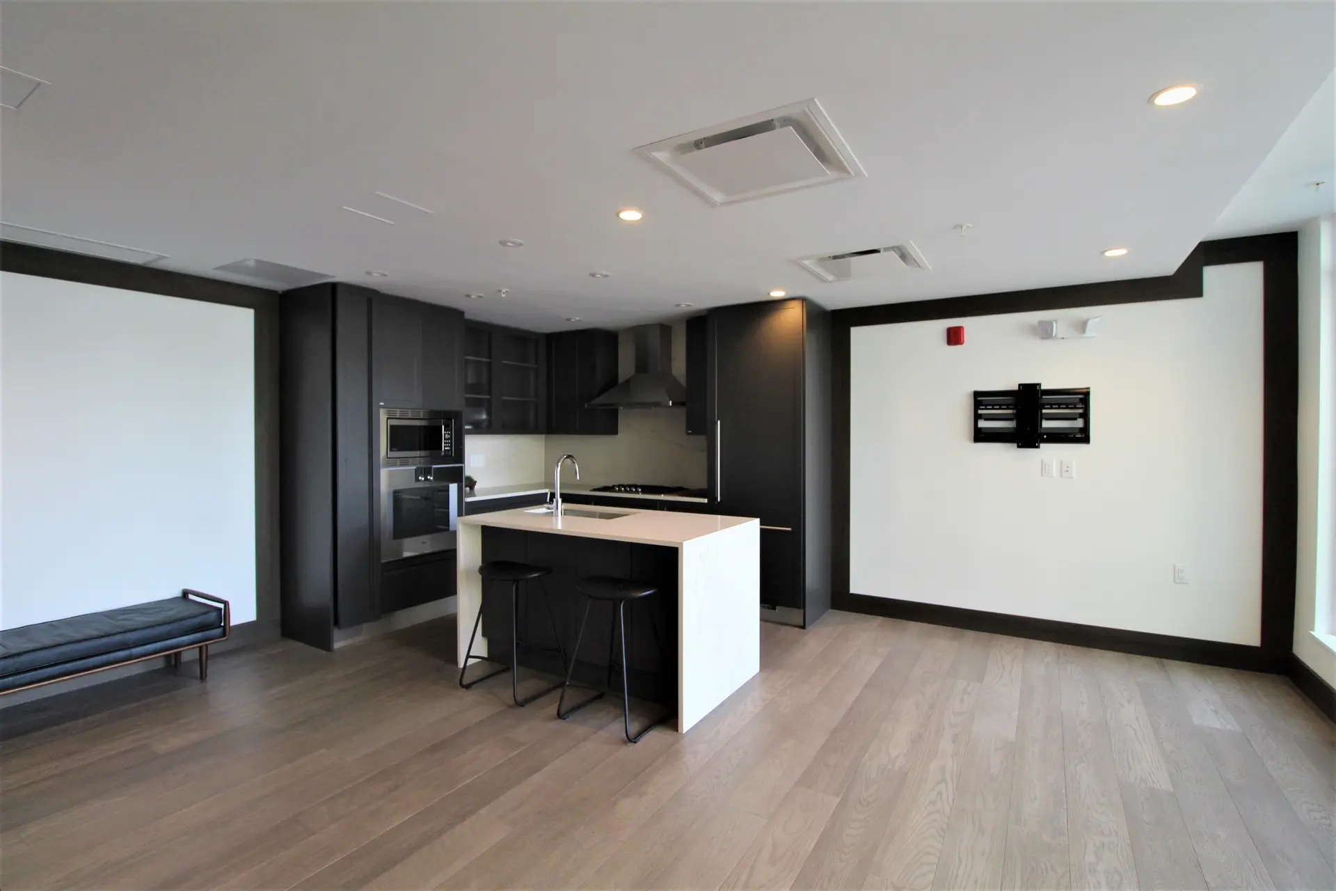 #206 5733 Alberta Street - Image 10