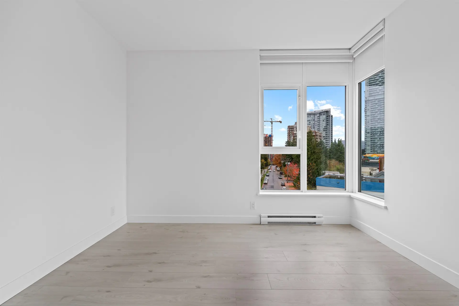 #508 691 North Road - Image 9