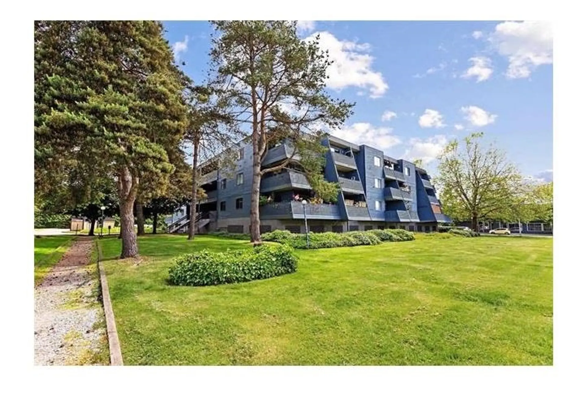 Property at #105 17661 58A AVENUE, Surrey, BC