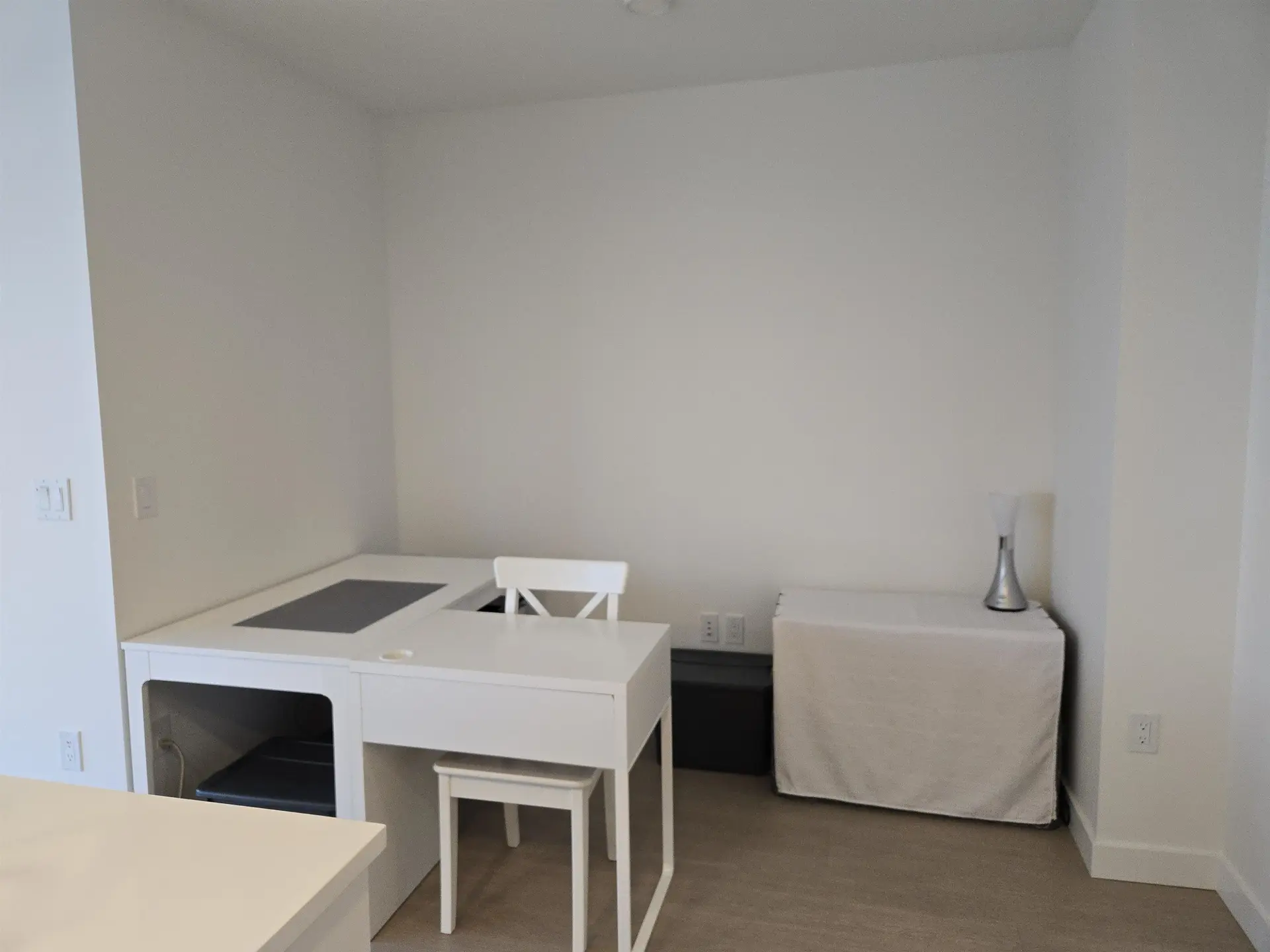 Property at #407 7769 PARK CRESCENT, Burnaby, BC