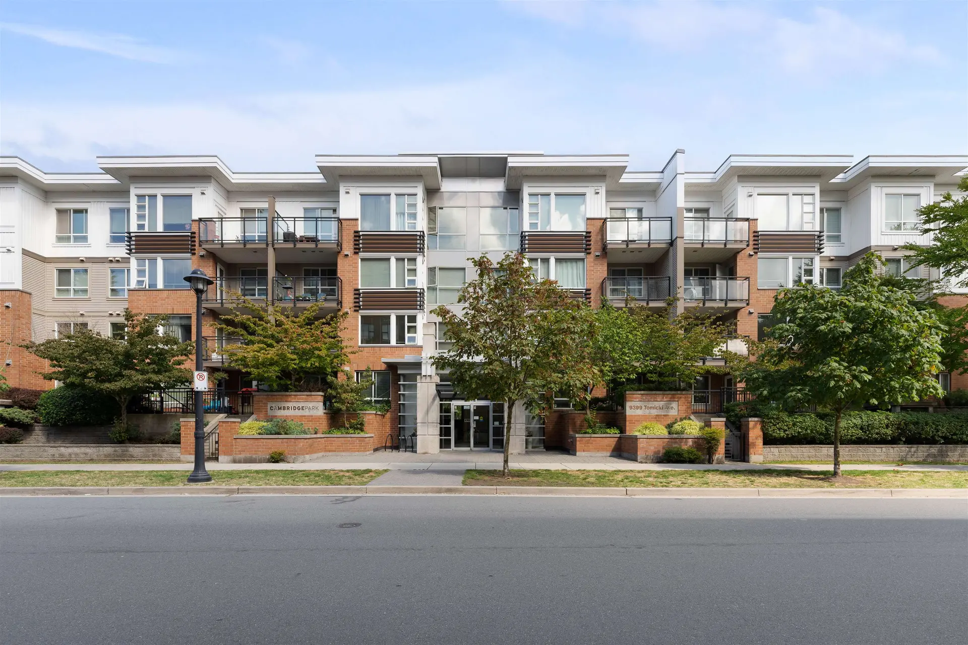 #420 9399 Tomicki Avenue - Image 18