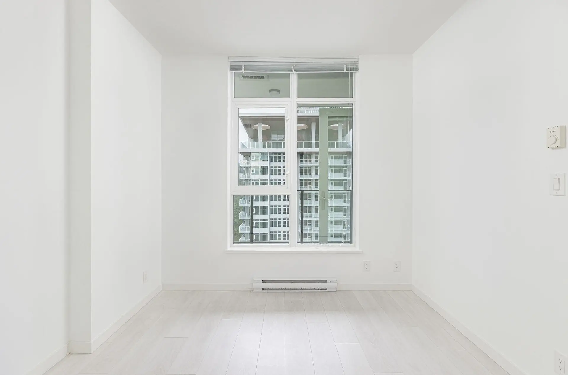 #1705 691 North Road - Image 14
