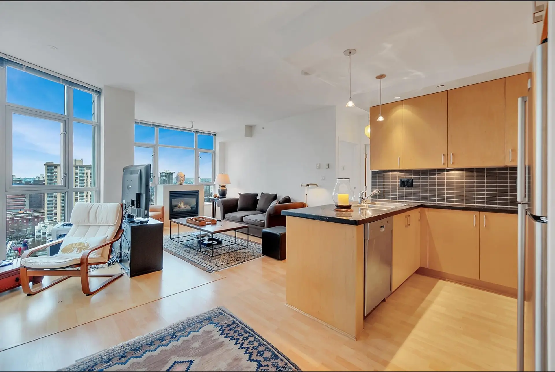 #1907 1050 Smithe Street - Image 6
