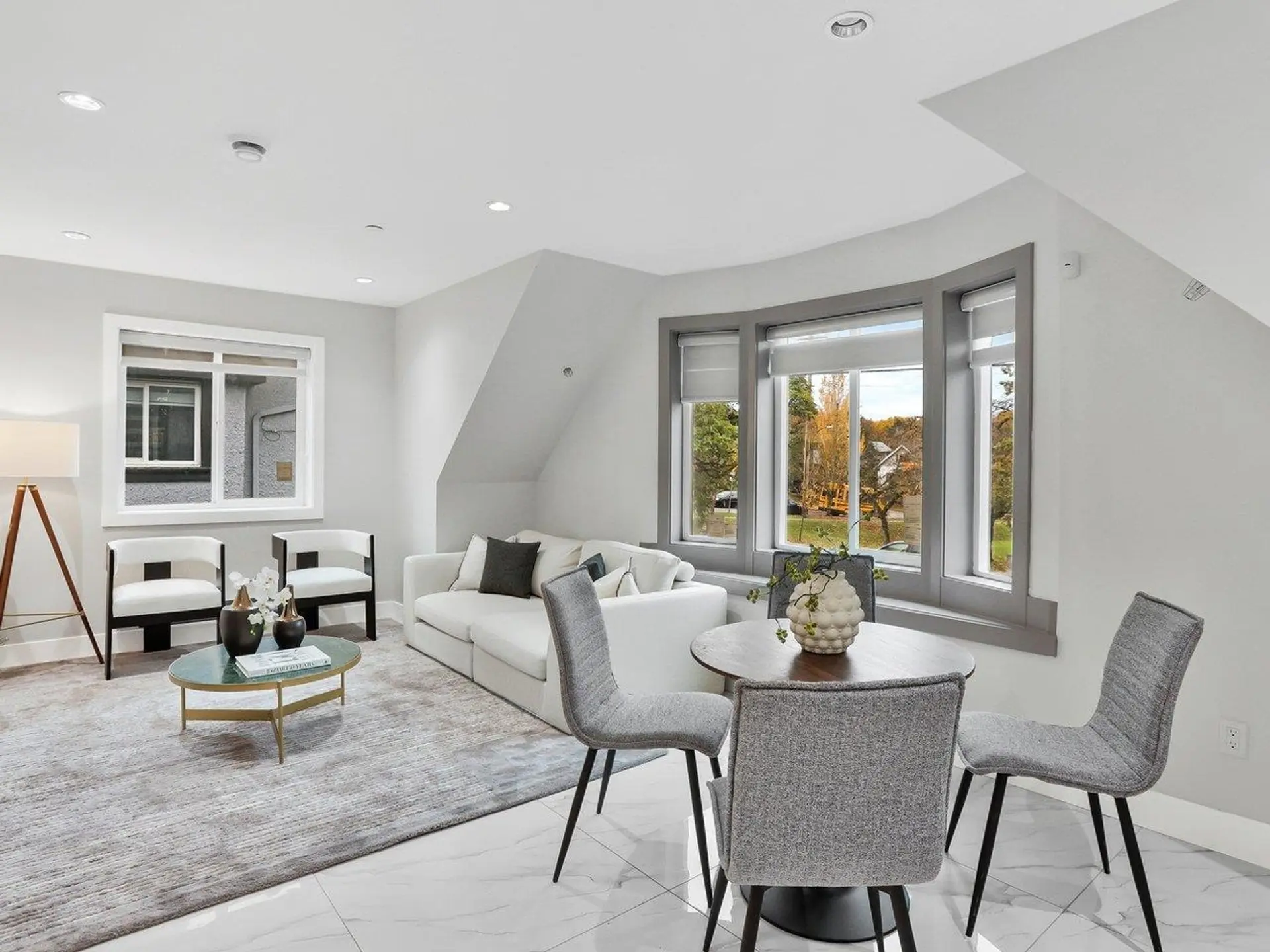 1018 E 24th Avenue - Image 4