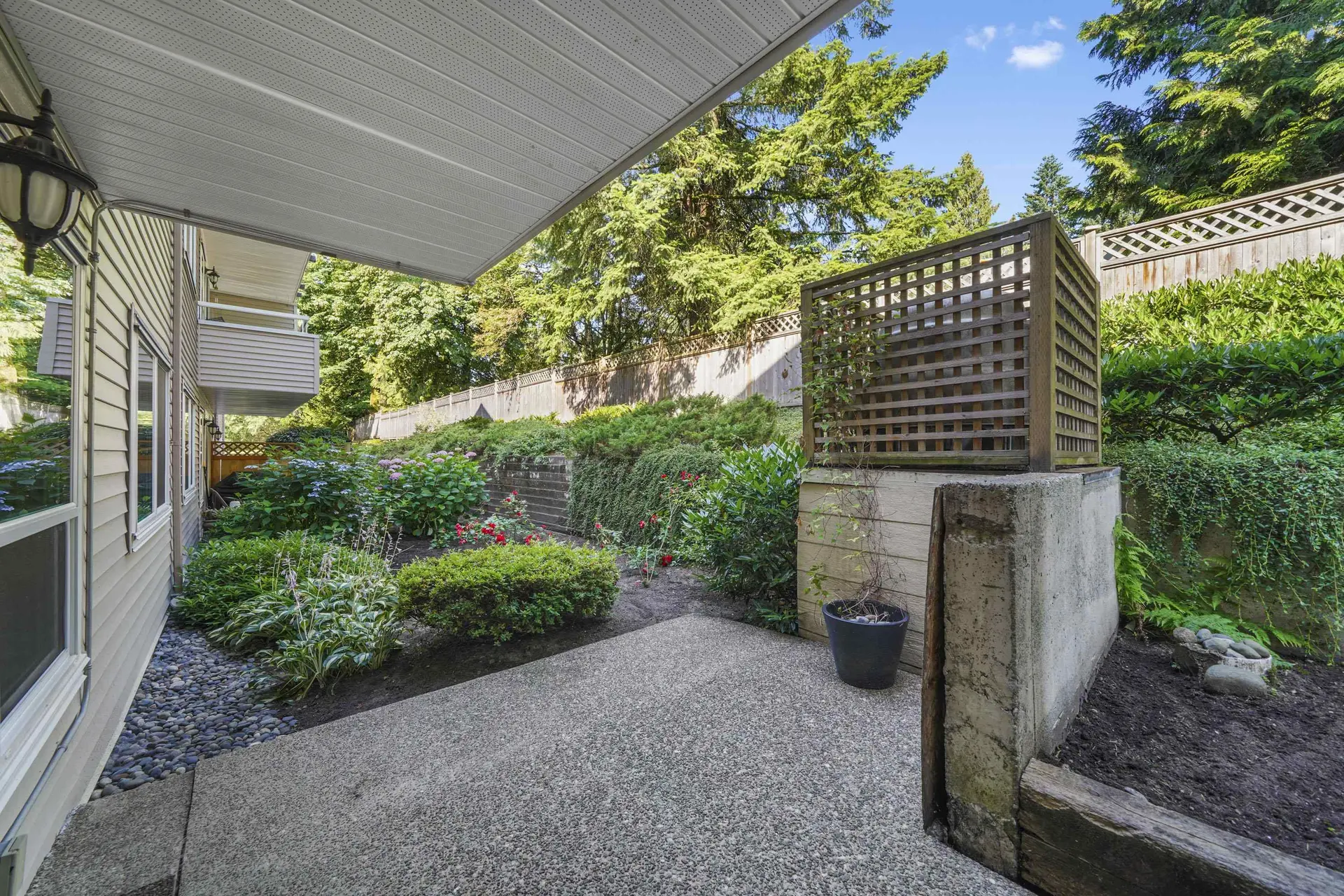 #215 450 Bromley Street - Image 15