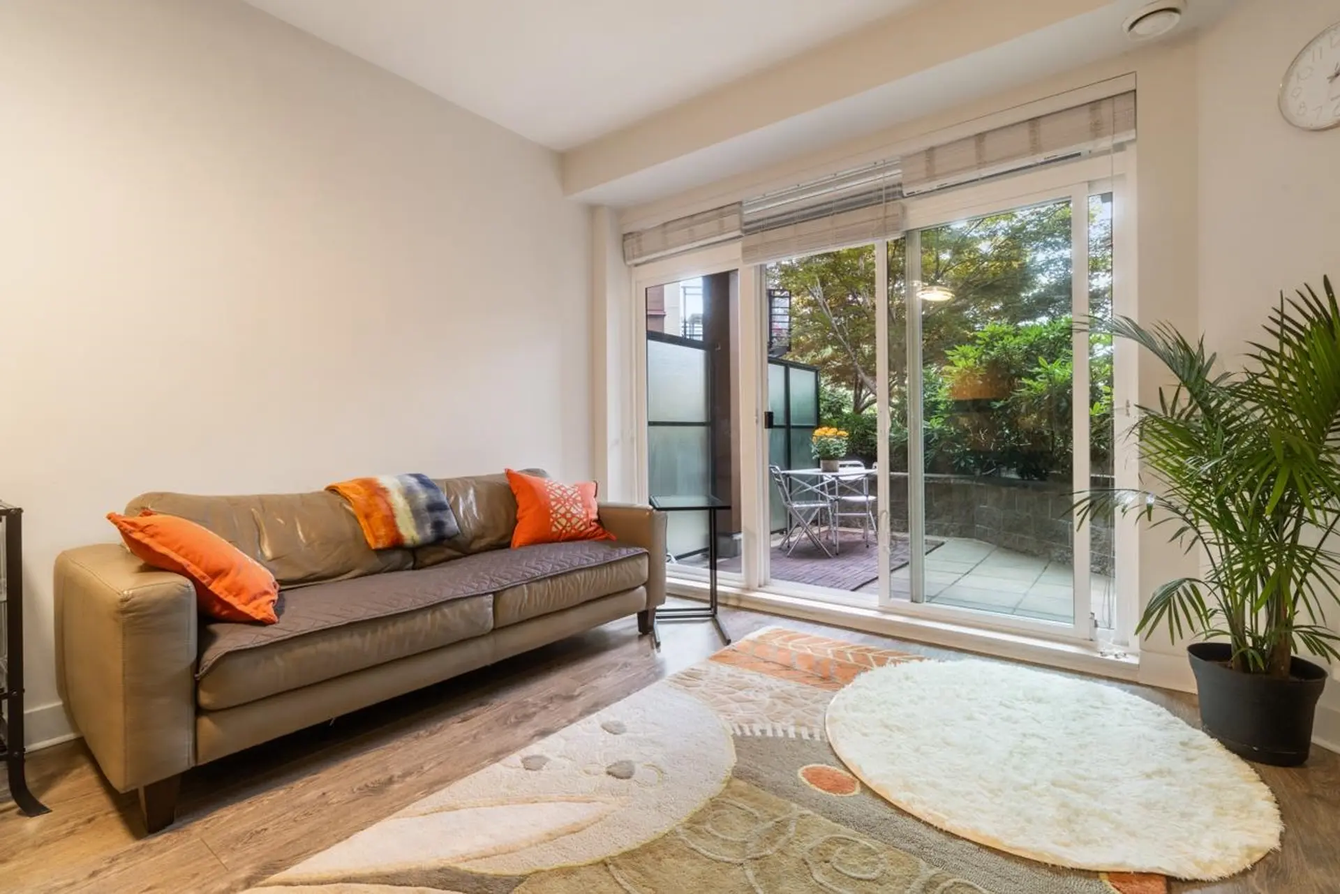 #212 733 W 14th Street - Image 6
