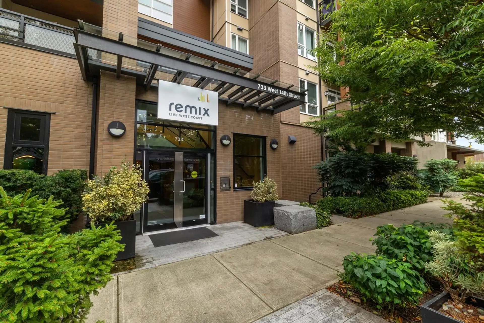 #212 733 W 14th Street - Image 17