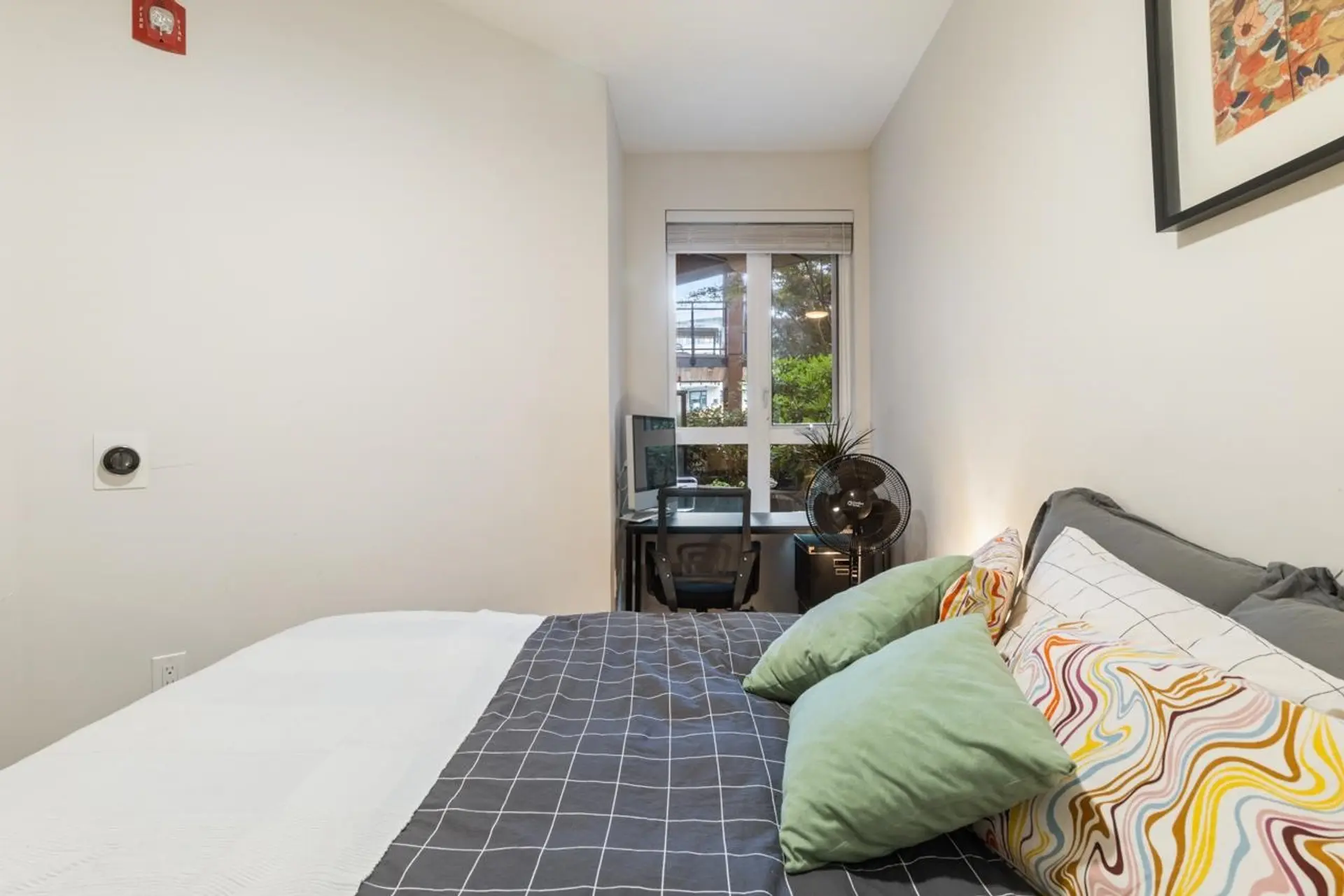 #212 733 W 14th Street - Image 11
