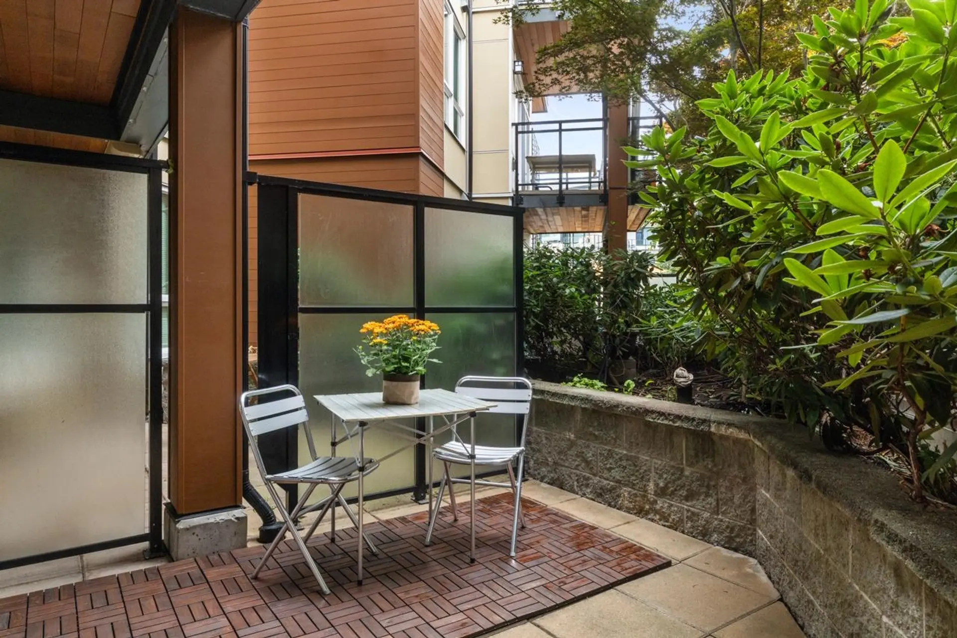 #212 733 W 14th Street - Image 8