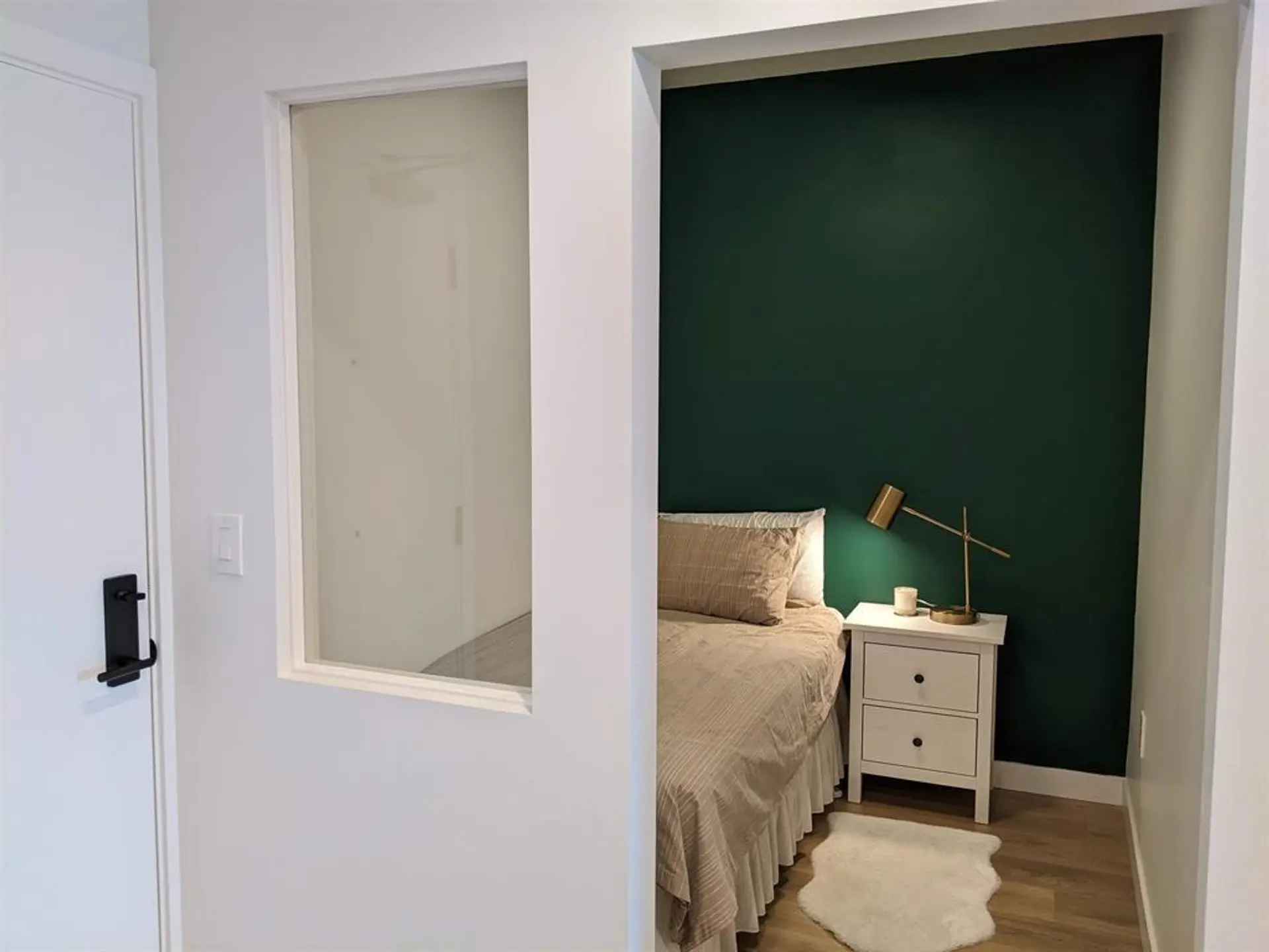 #403 3018 St George Street - Image 12