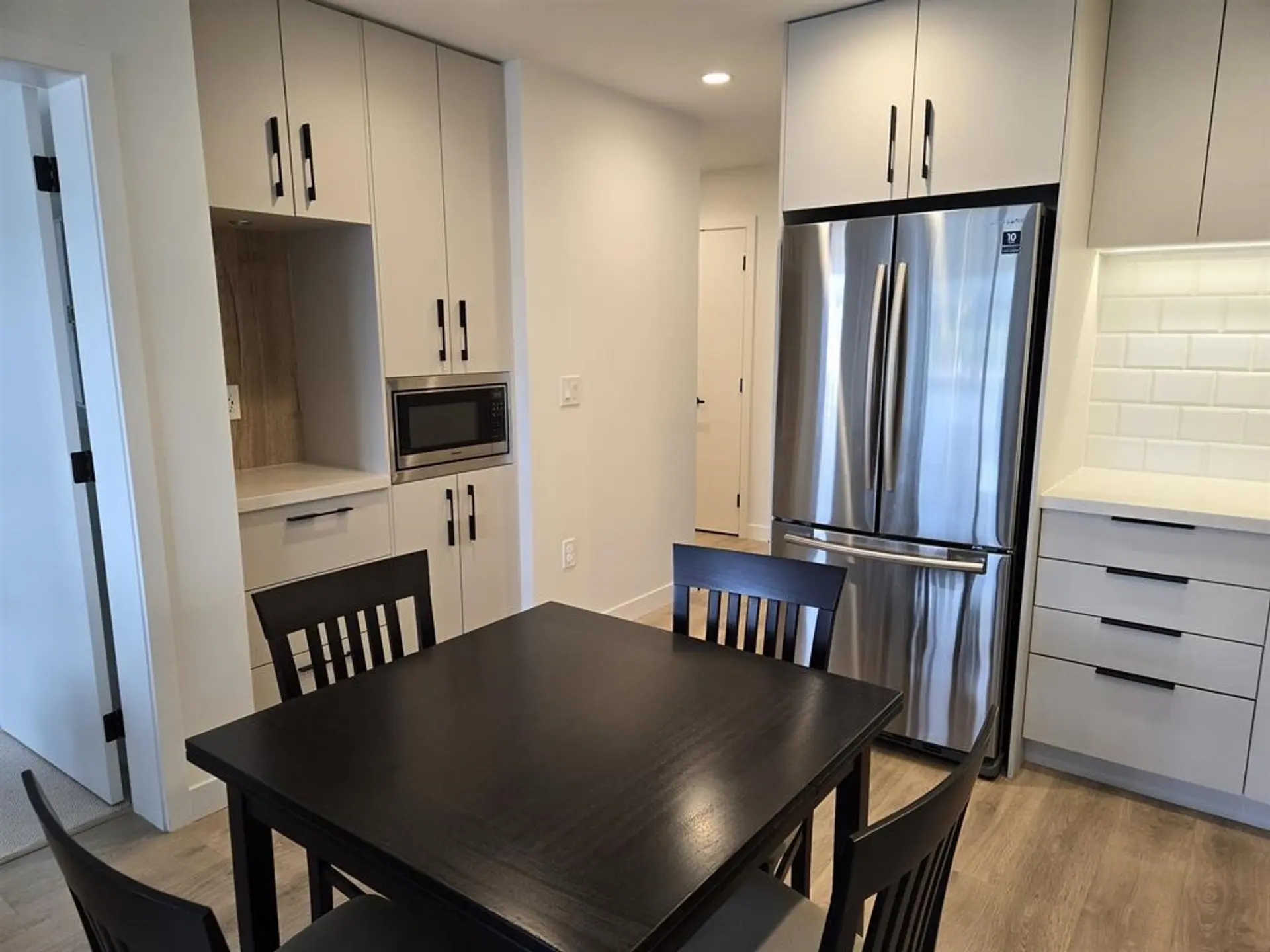#403 3018 St George Street - Image 7