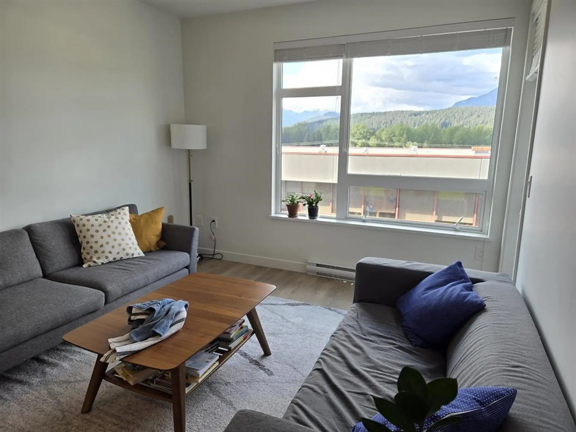 #403 3018 St George Street - Image 5
