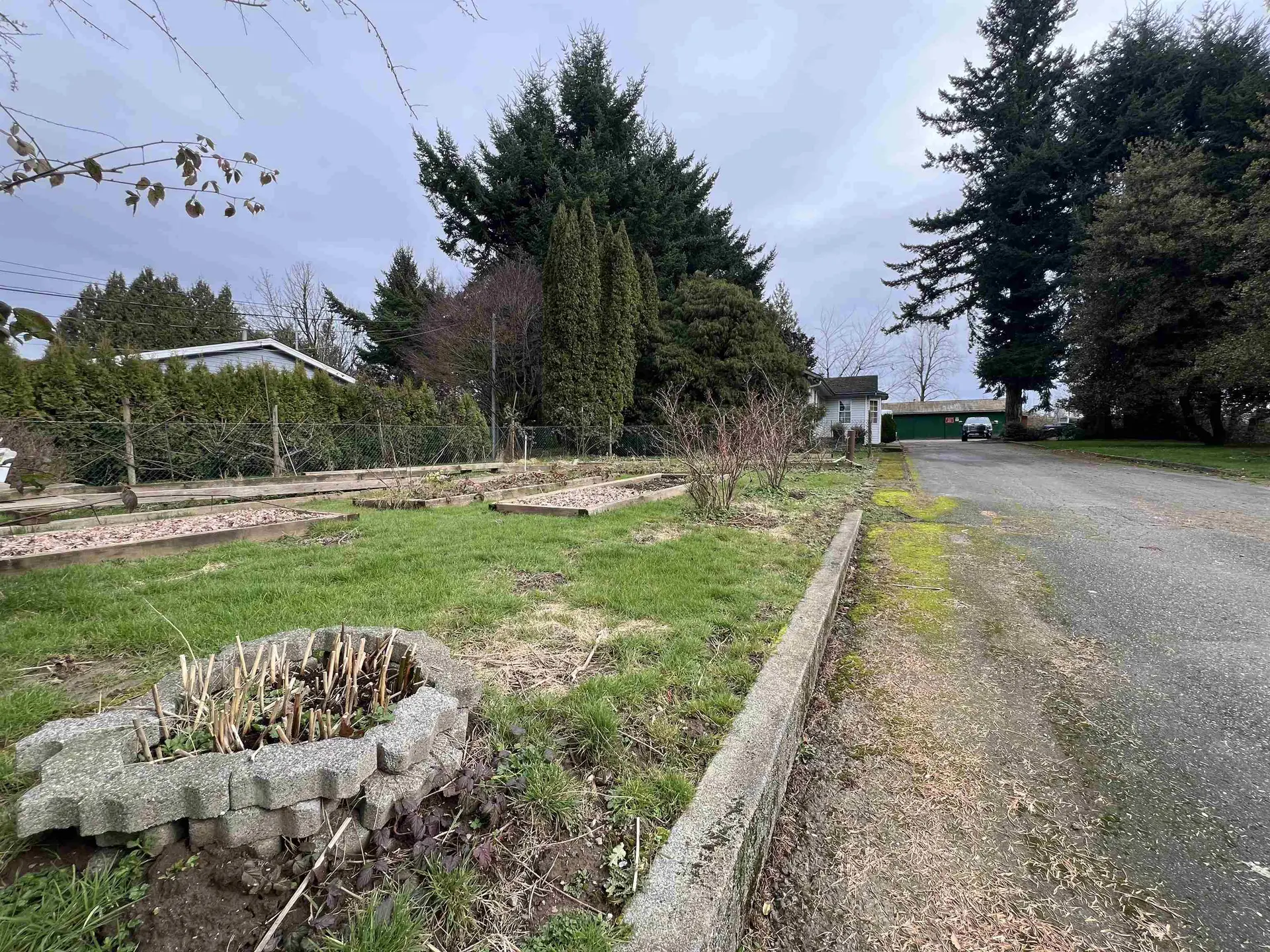 4162 Bradner Road - Image 3
