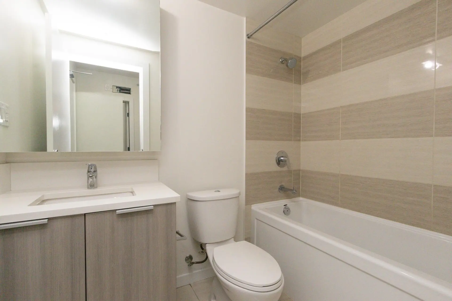 #1402 13308 Central Avenue - Image 10