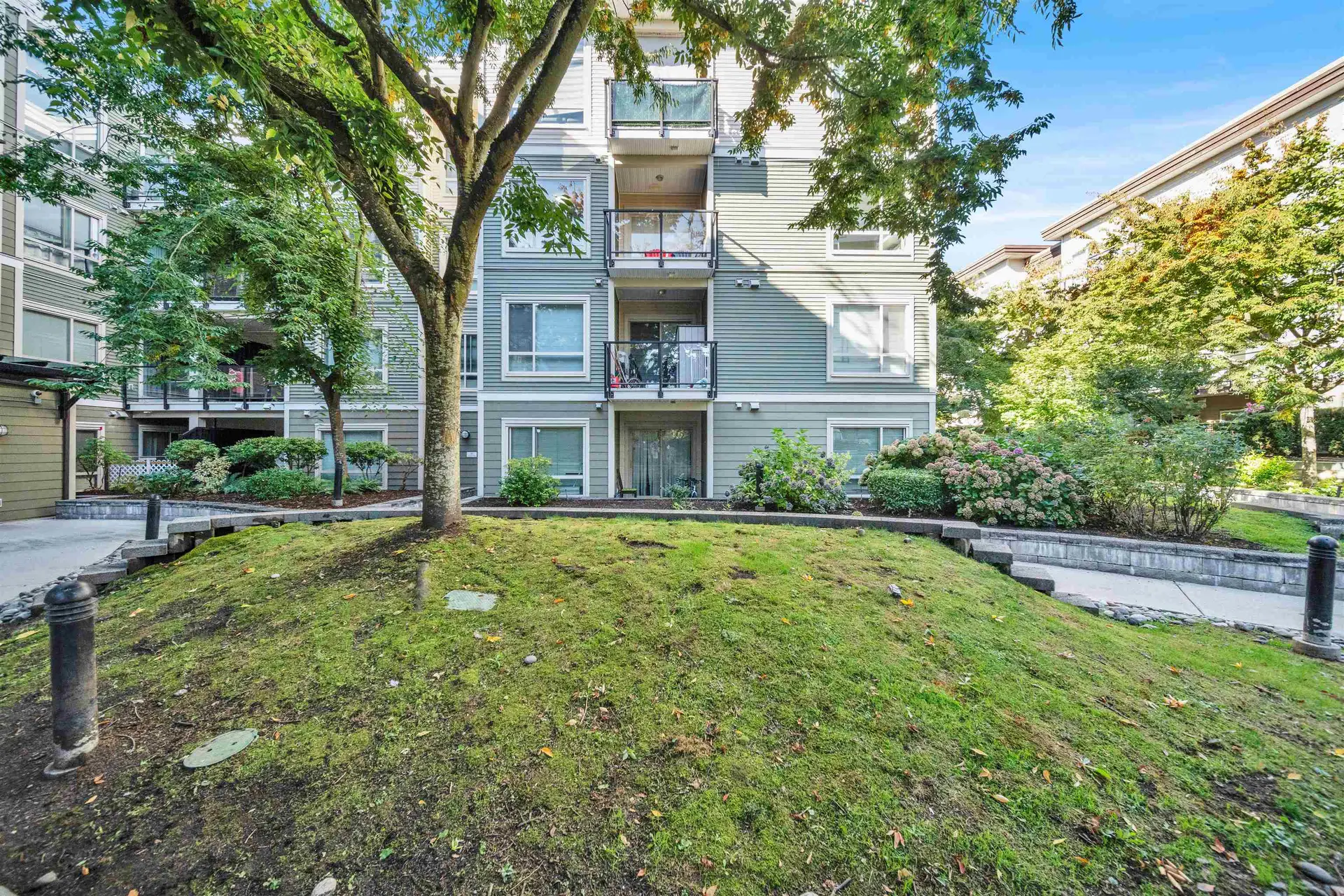 Property at #309 13789 107A AVENUE, Surrey, BC