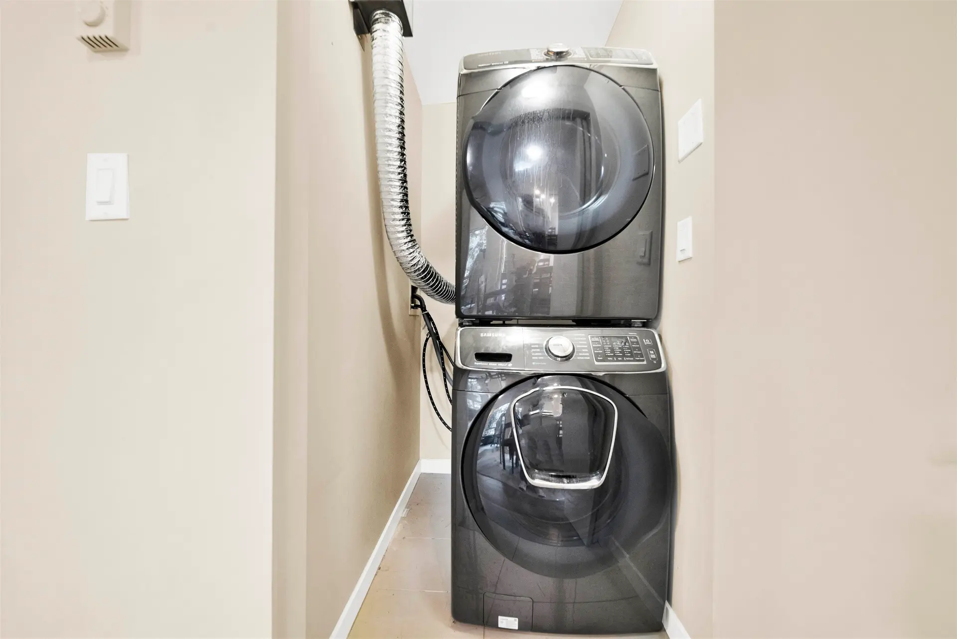 Property at #309 13789 107A AVENUE, Surrey, BC