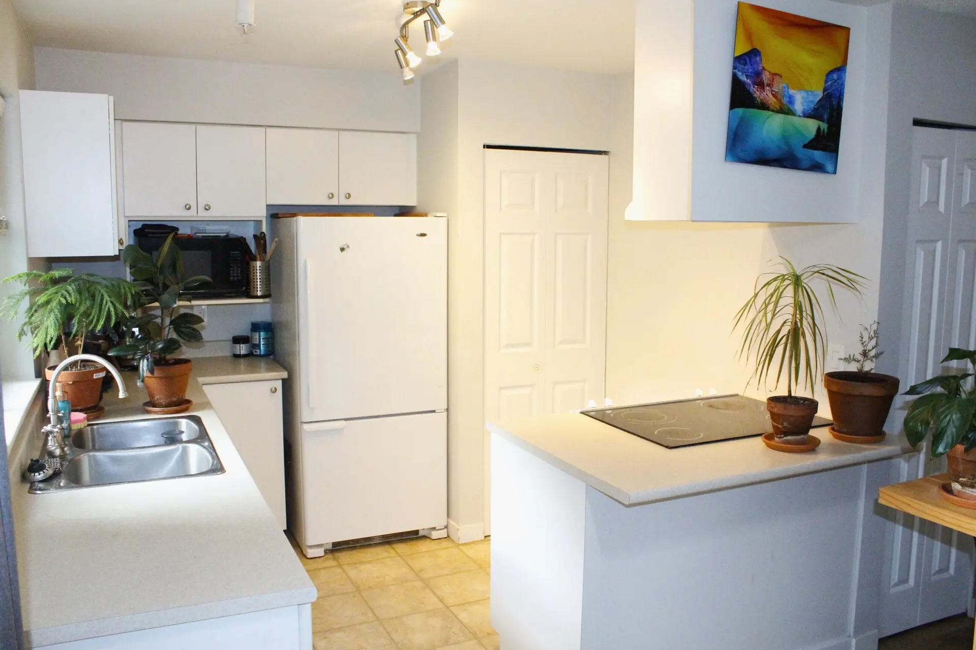 #B108 40120 Willow Crescent - Image 2
