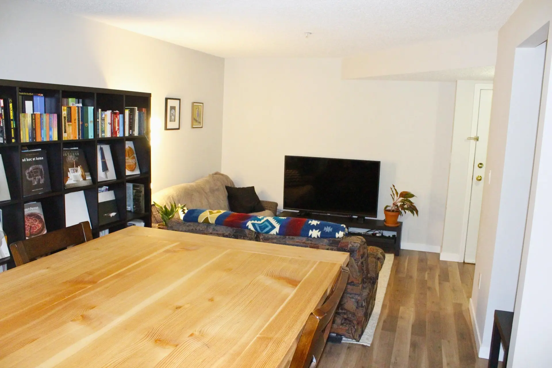 #B108 40120 Willow Crescent - Image 9