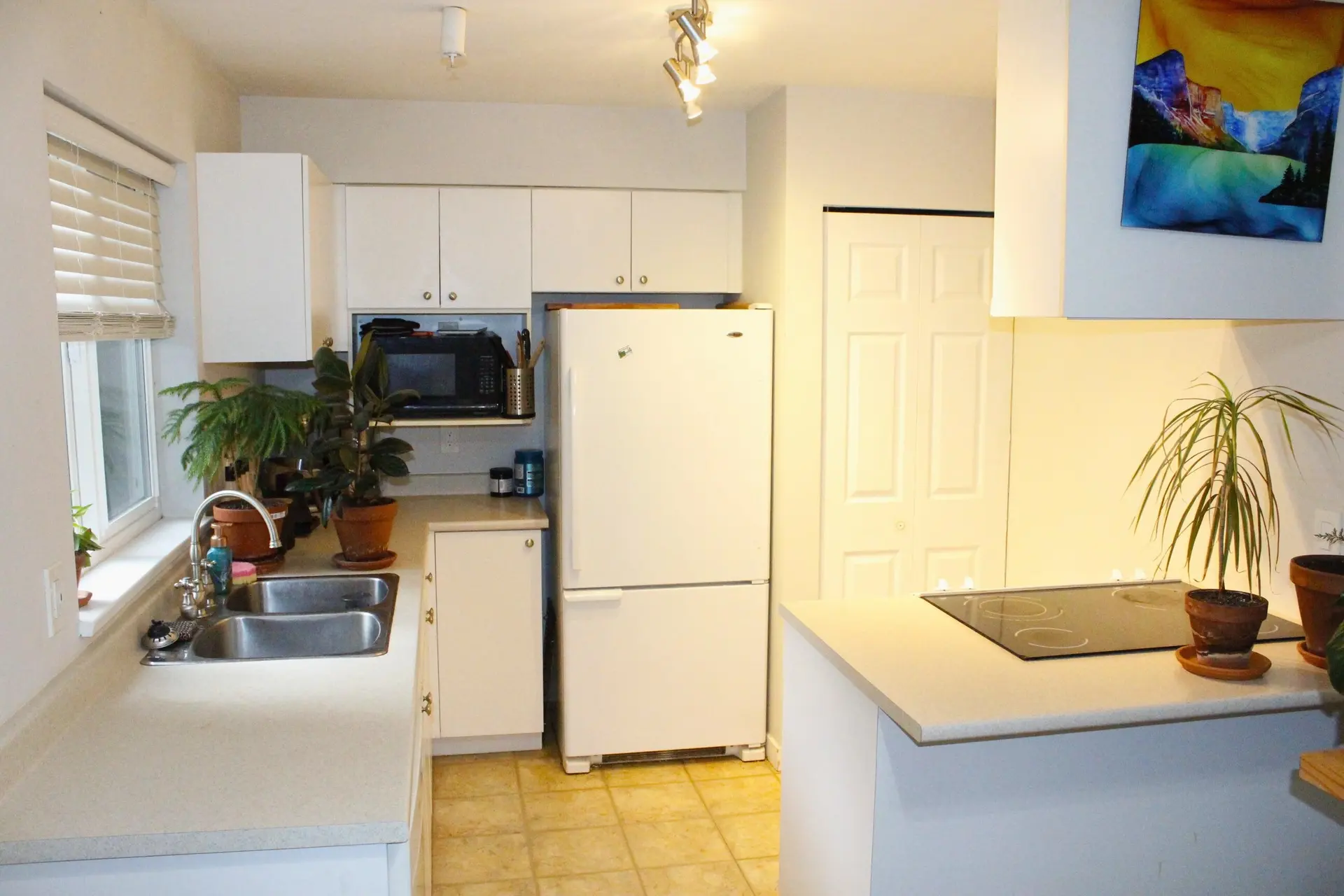 #B108 40120 Willow Crescent - Image 4