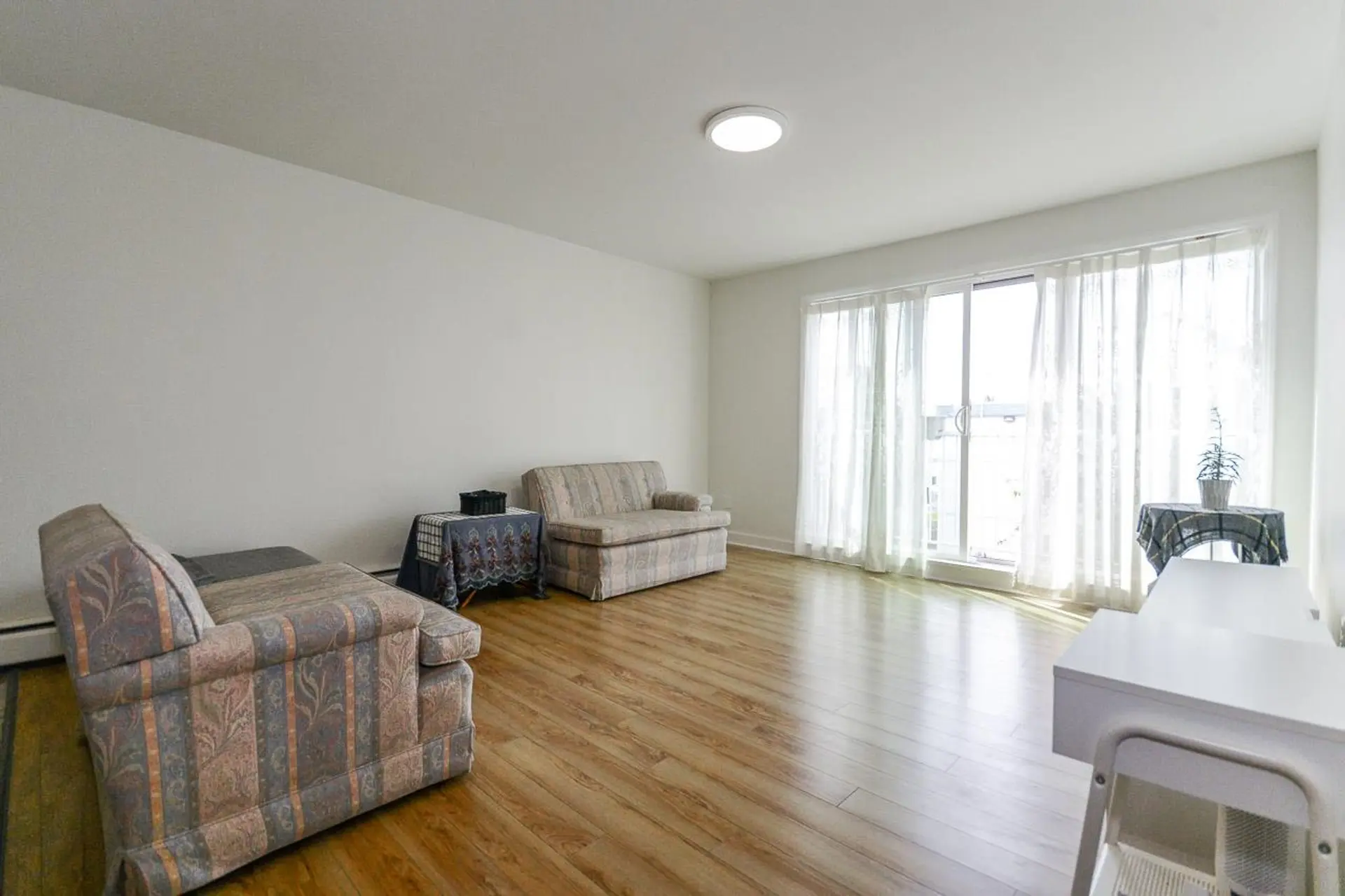 #301 7200 Lindsay Road - Image 2