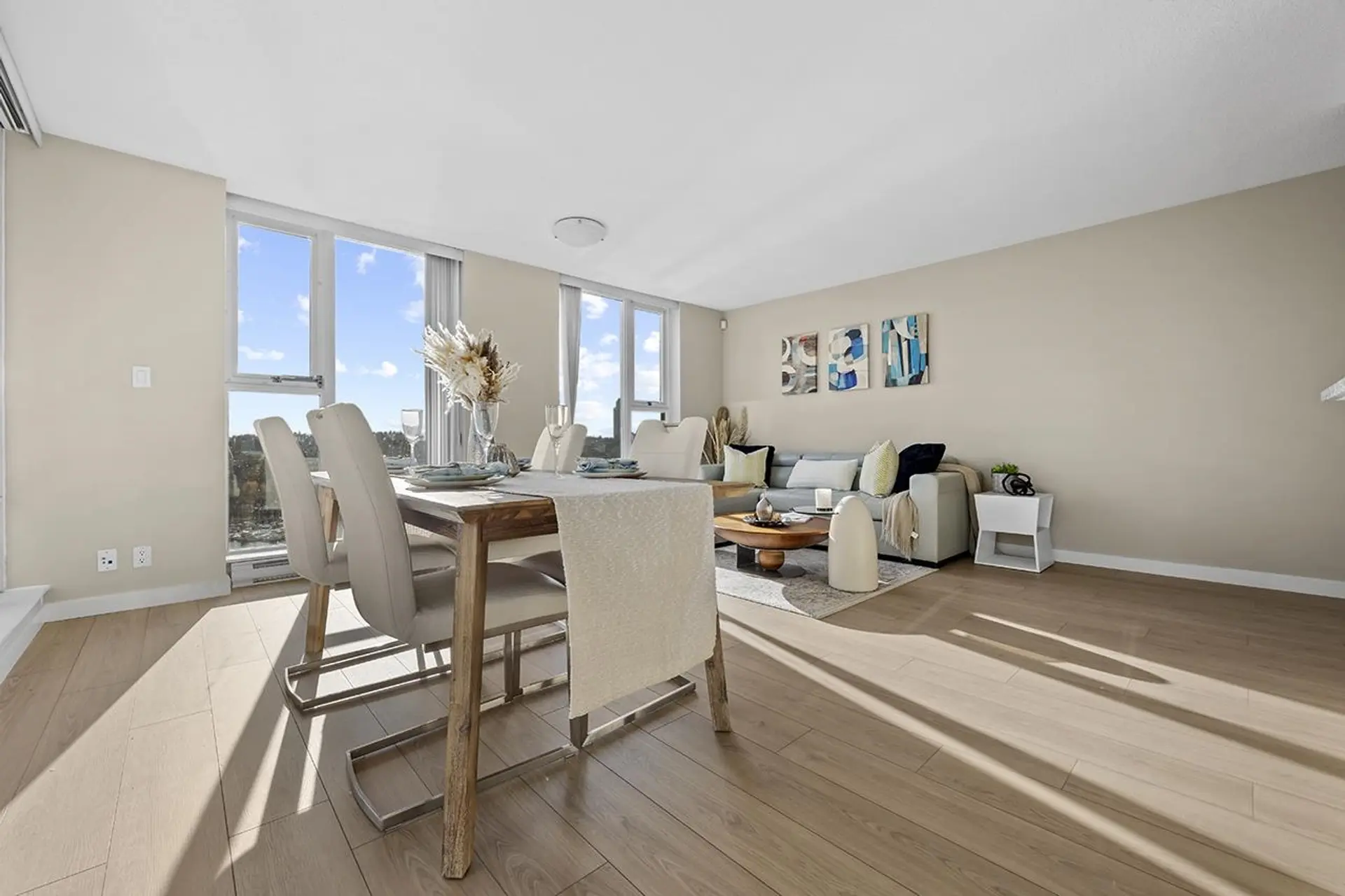 #2606 583 Beach Crescent - Image 3