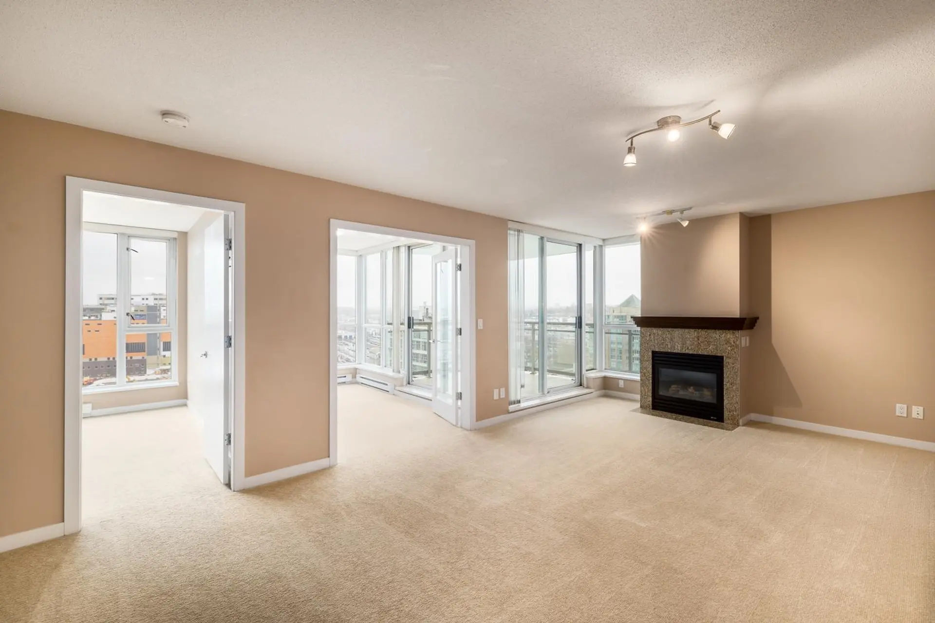 #903 120 Milross Avenue - Image 7