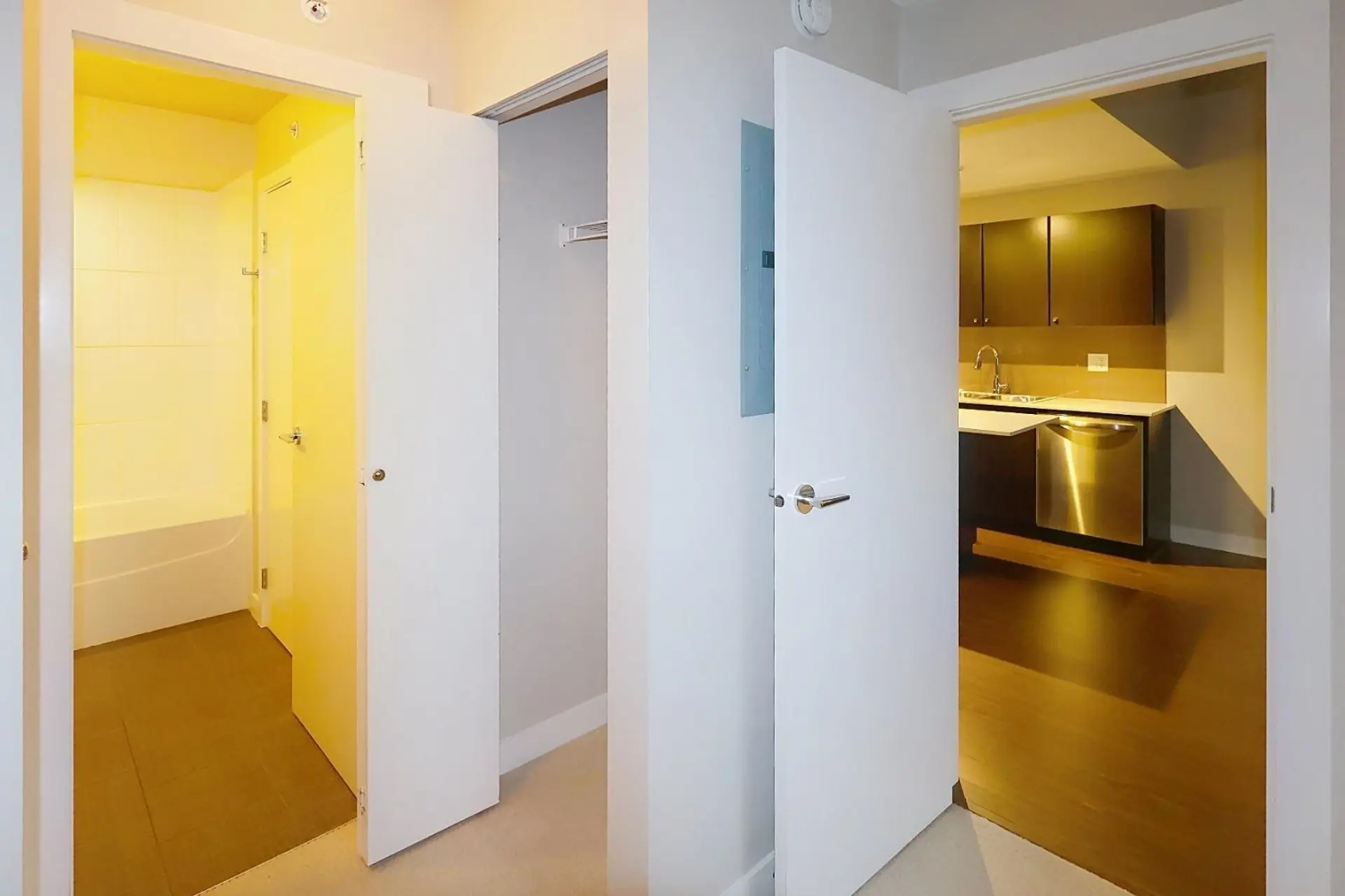 Property at #417 13740 75A AVENUE, Surrey, BC