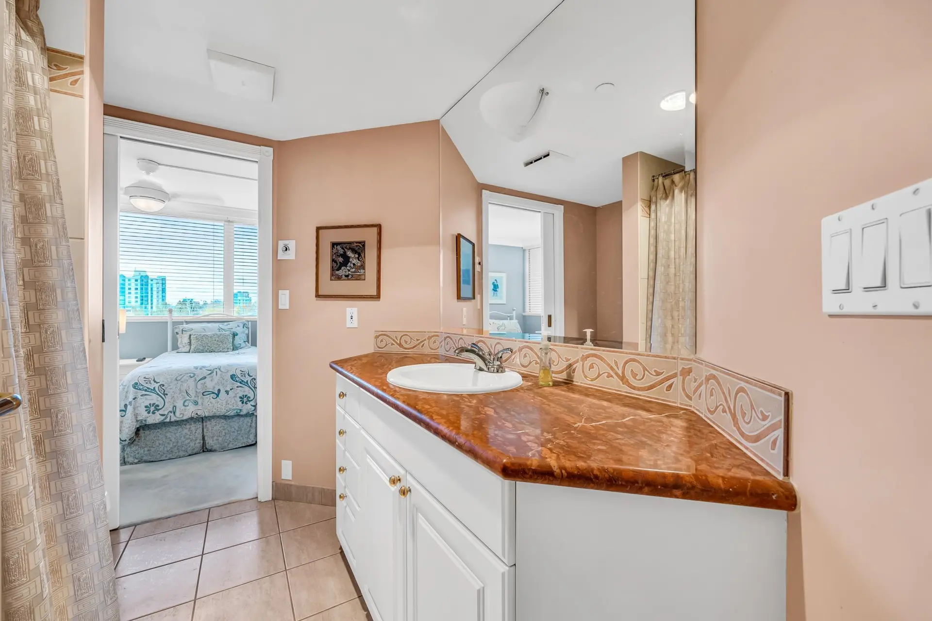 #6 1350 W 14th Avenue - Image 18