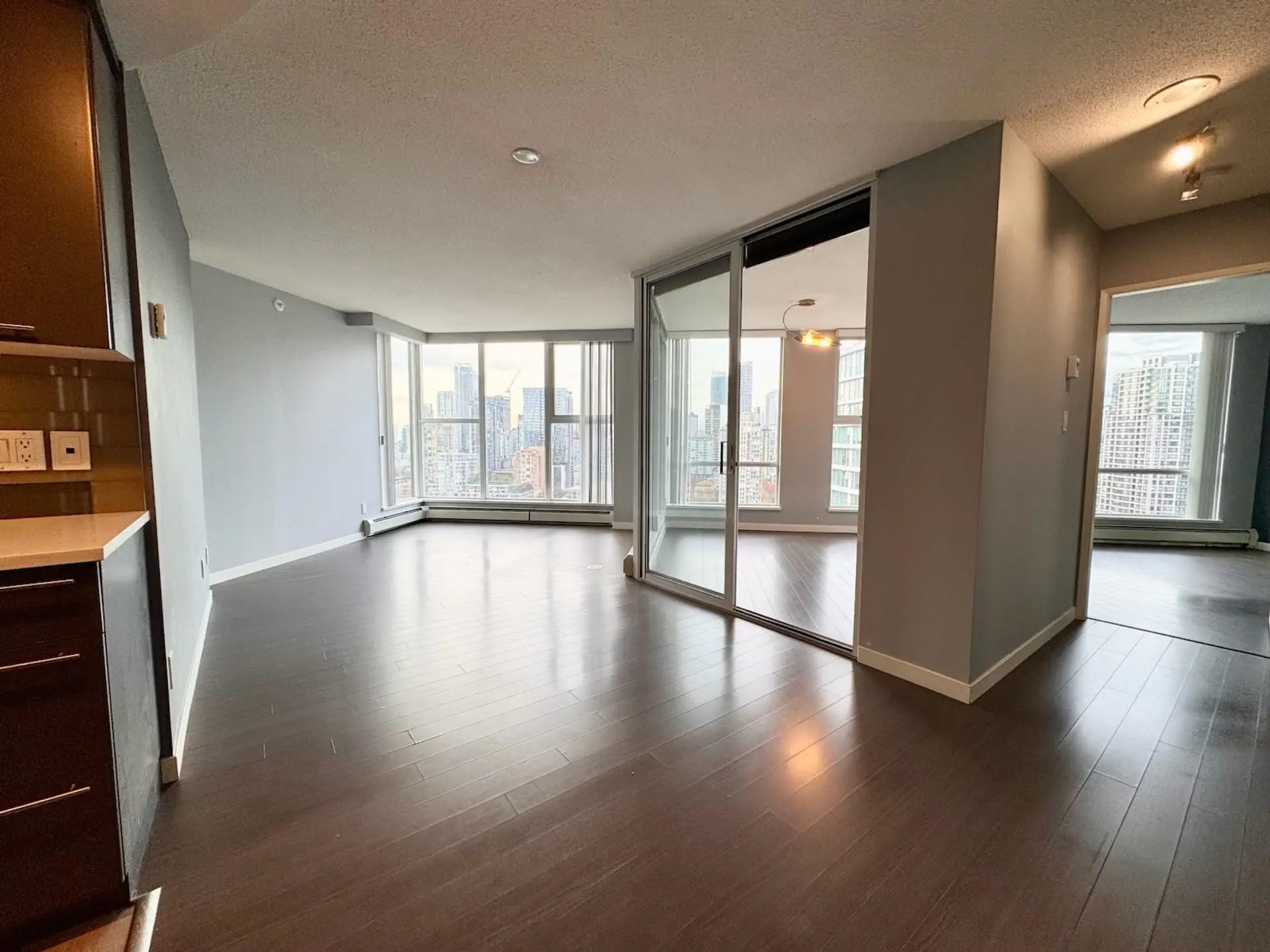 #3002 1009 Expo Boulevard - Image 6