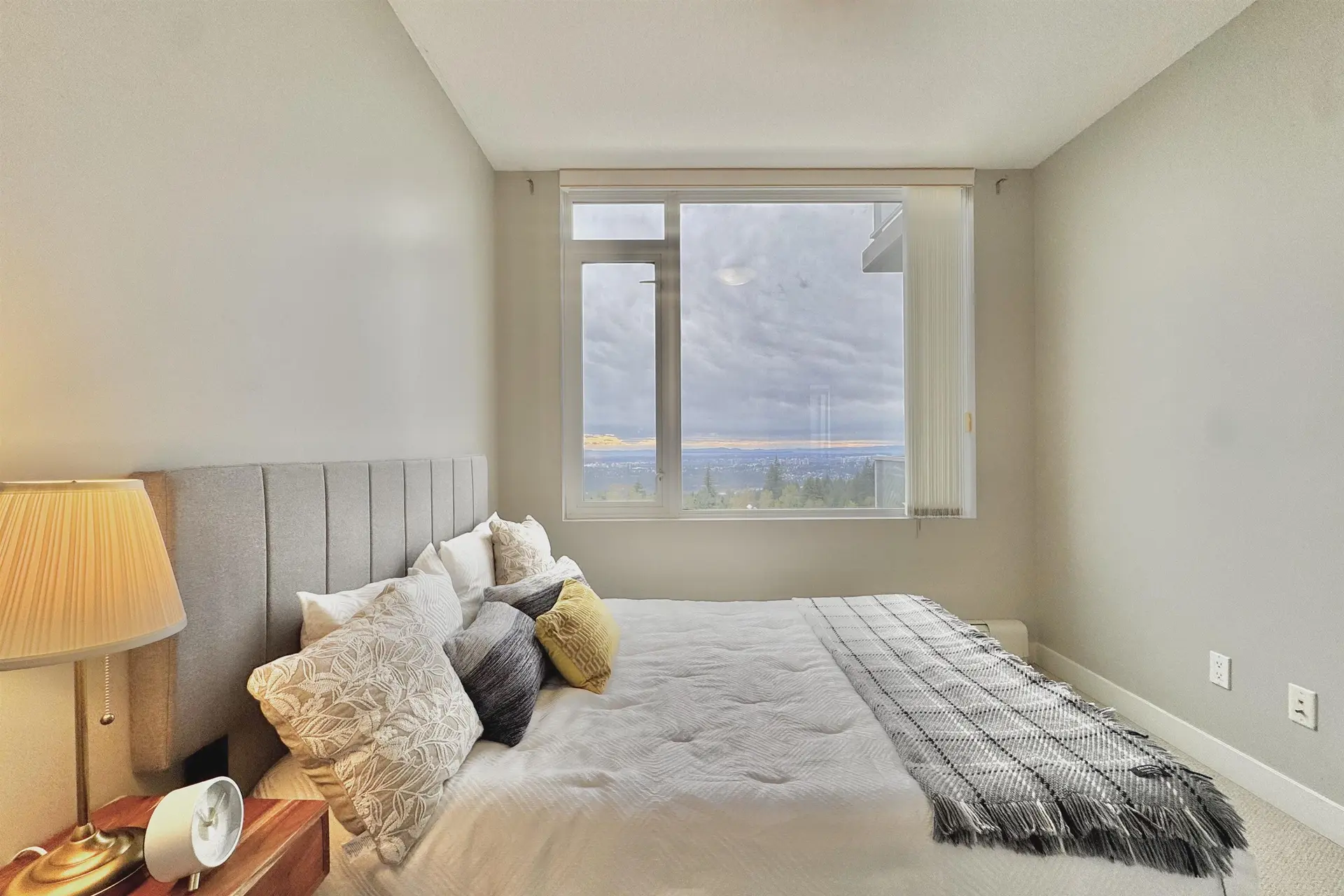 #1103 9025 Highland Court - Image 13