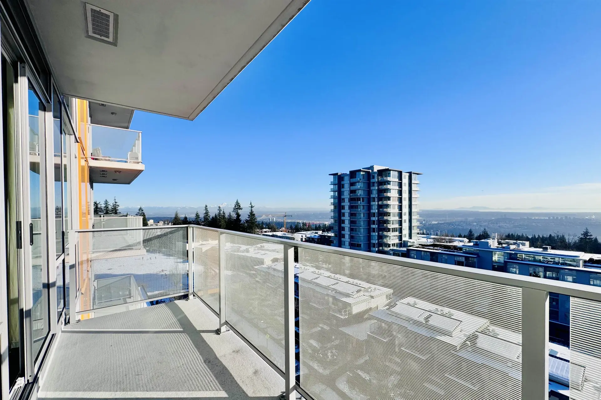 #1103 9025 Highland Court - Image 16