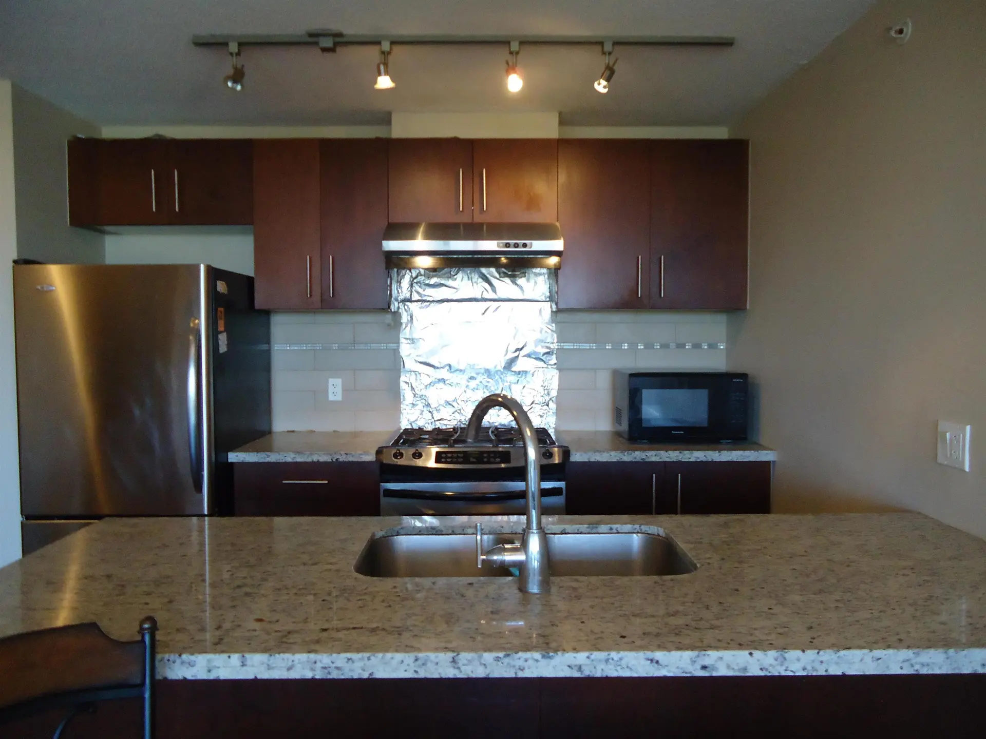 Property at #908 8288 LANSDOWNE ROAD, Richmond, BC