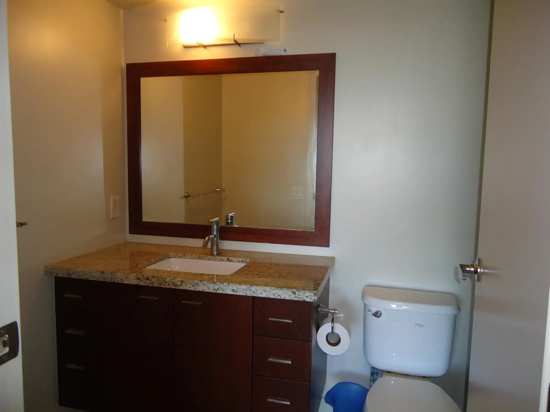 Property at #908 8288 LANSDOWNE ROAD, Richmond, BC