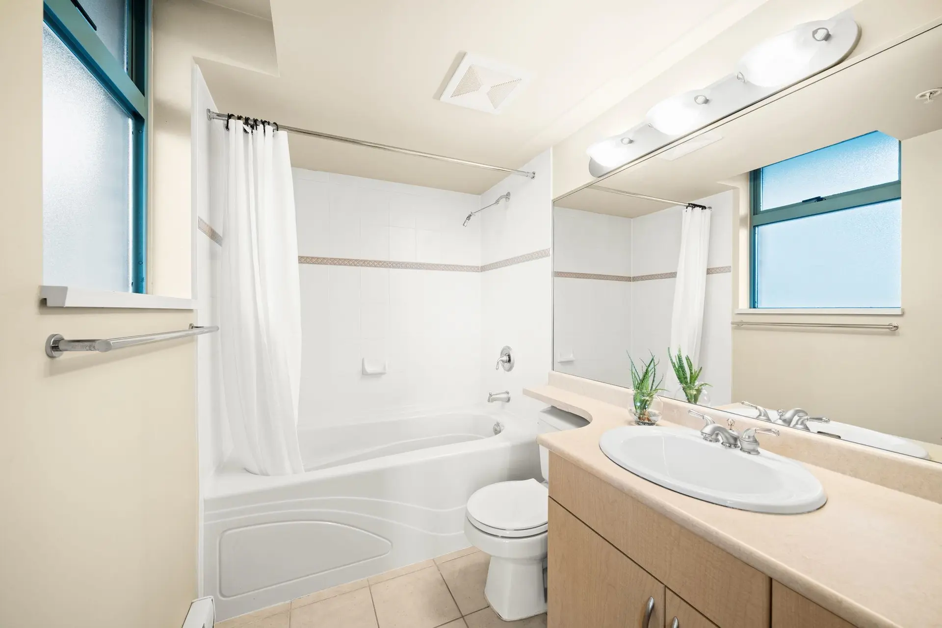 #1 4380 Halifax Street - Image 17