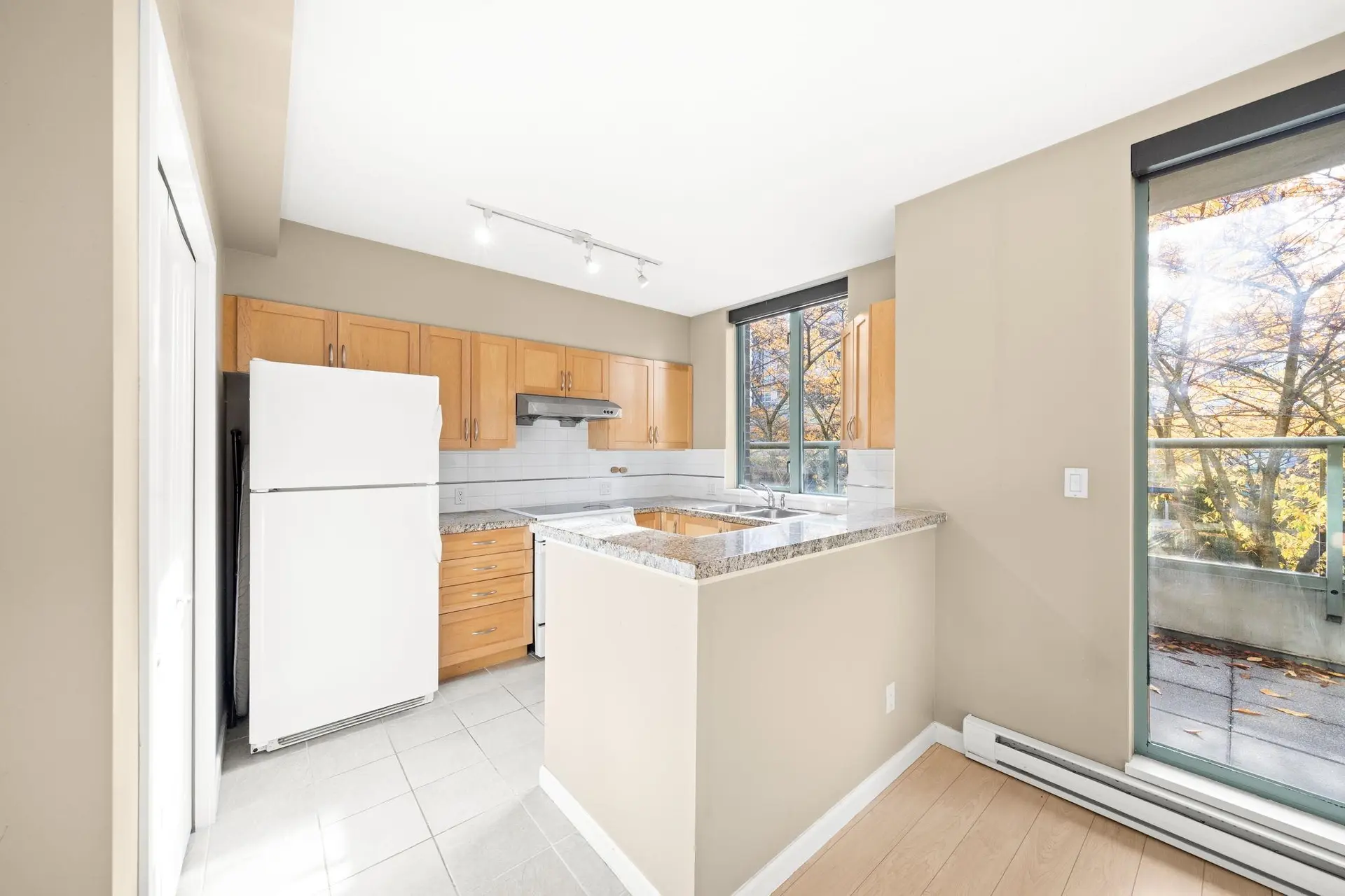 #1 4380 Halifax Street - Image 8